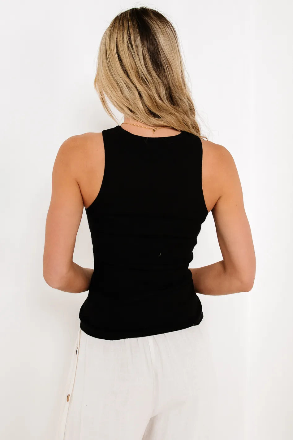 Black Moxie Tank Top for Women - Final Sale | Perfect for Yoga, Gym, and Casual Wear