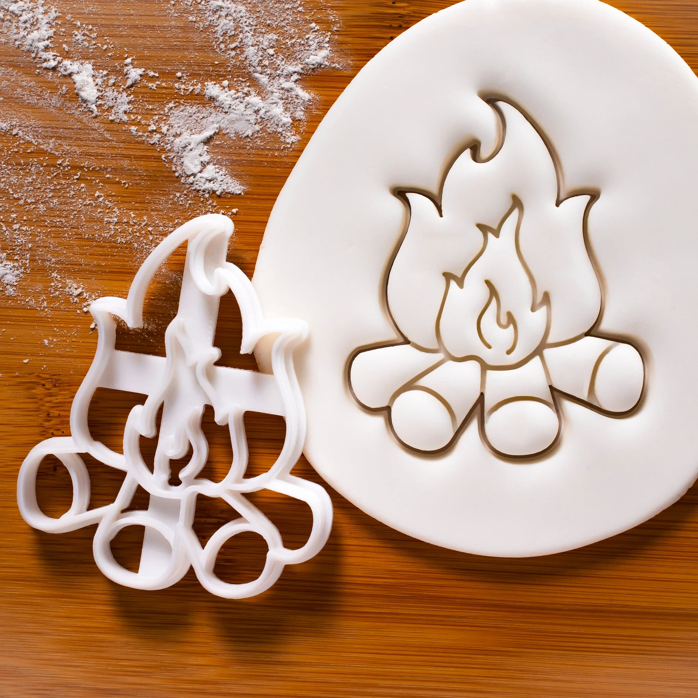 3-Piece Camping Cookie Cutter Set - Backpack, Tent & Bonfire Designs for Outdoor-Themed Baking | Perfect for Camping Parties, Kids Activities & Holiday Cookies