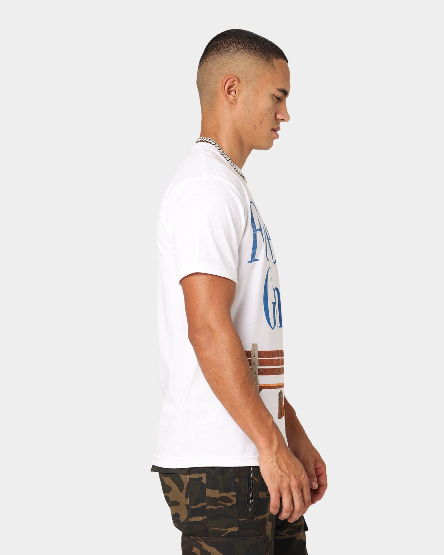Vintage Forest Gump T-Shirt - White Cotton Movie Tee for Men & Women | Casual Wear, Pop Culture Fan Gift, 90s Nostalgia Outfit
