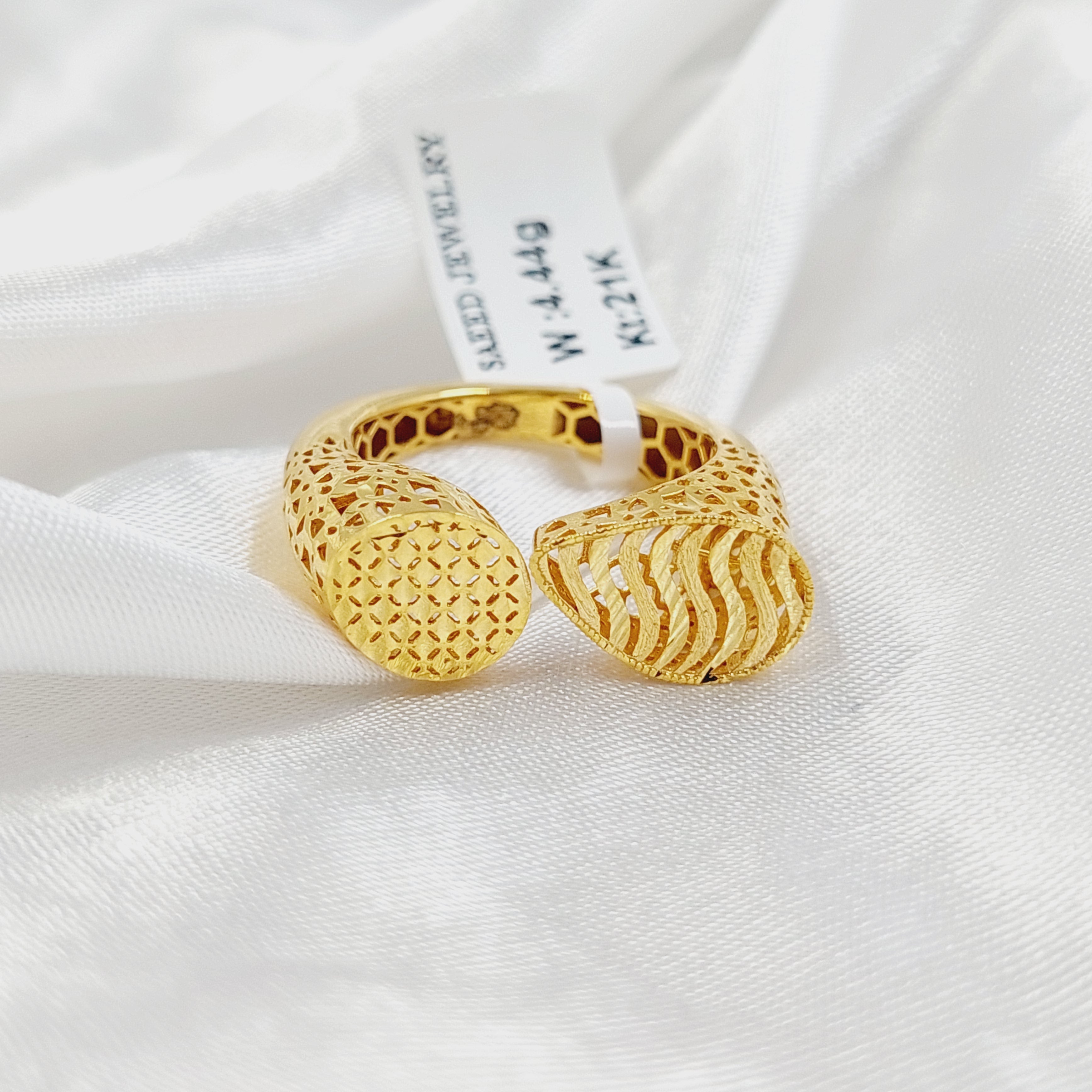 Deluxe Nail Ring - Elegant Gold/Silver Fashion Jewelry for Women | Perfect for Parties, Weddings & Everyday Wear