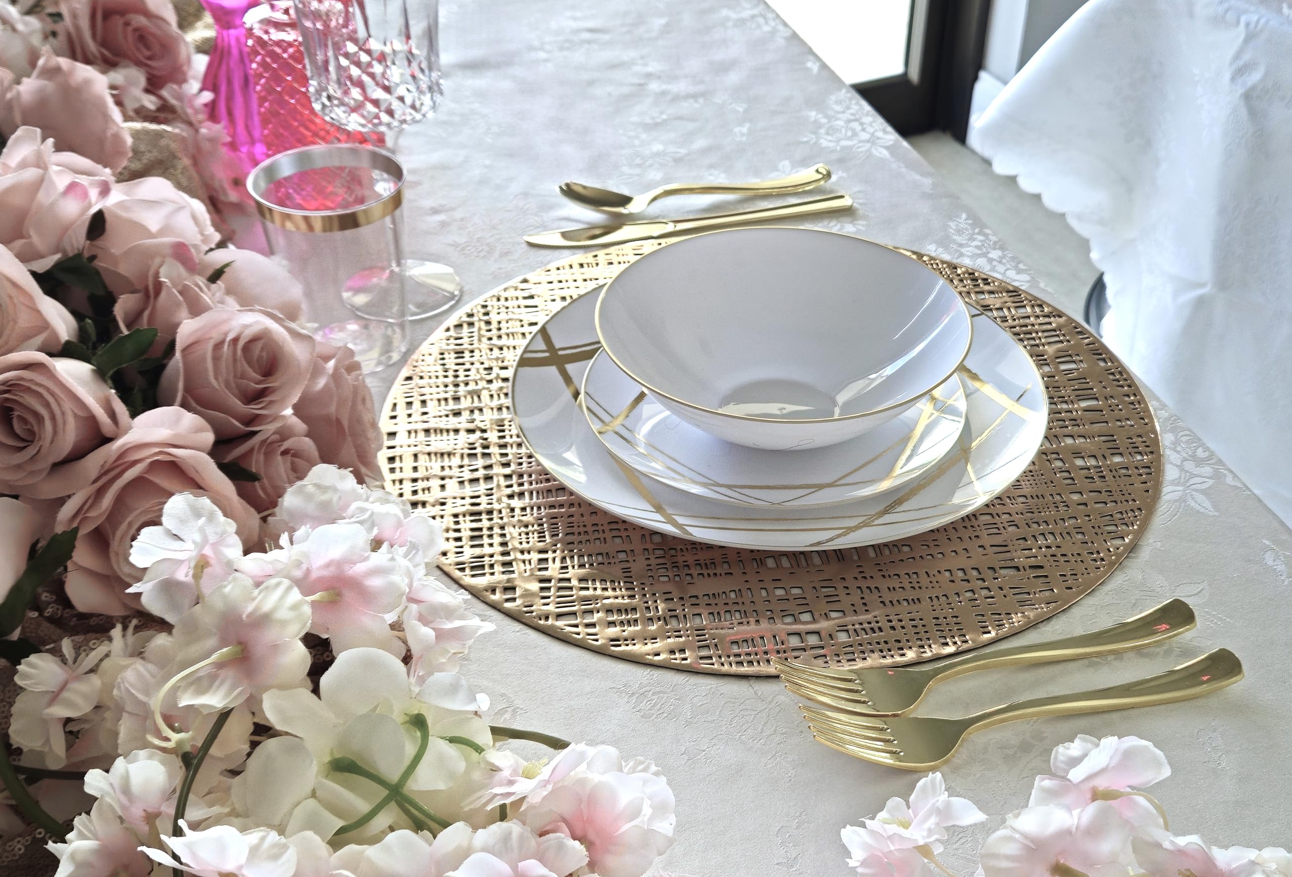 10-Piece Pressed Vinyl Metallic Round Placemats - Gold Linen Wedding Table Decor for Dining, Parties & Special Events