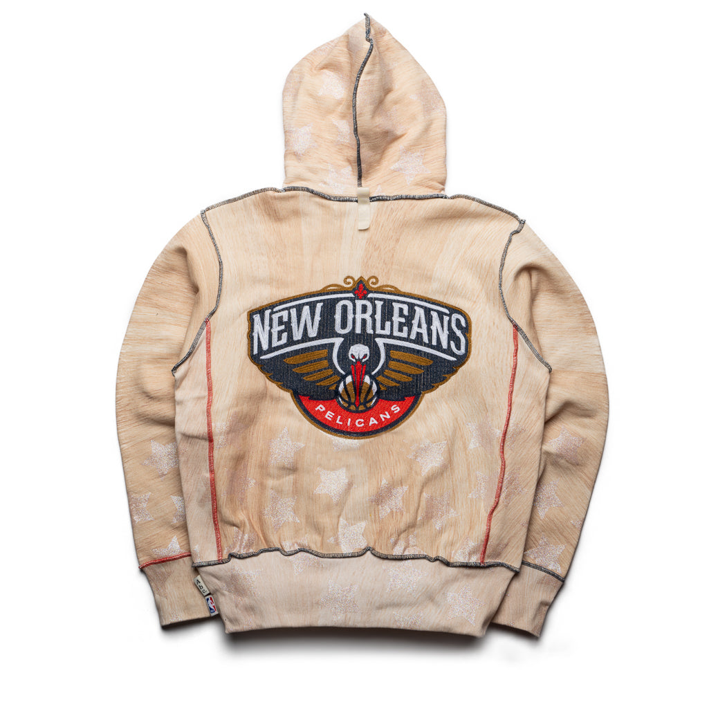 Advisory Board Crystals x NBA New Orleans Pelicans Hoodie - Wood Grain Design | Official NBA Merchandise for Basketball Fans | Perfect for Game Day & Streetwear Fashion