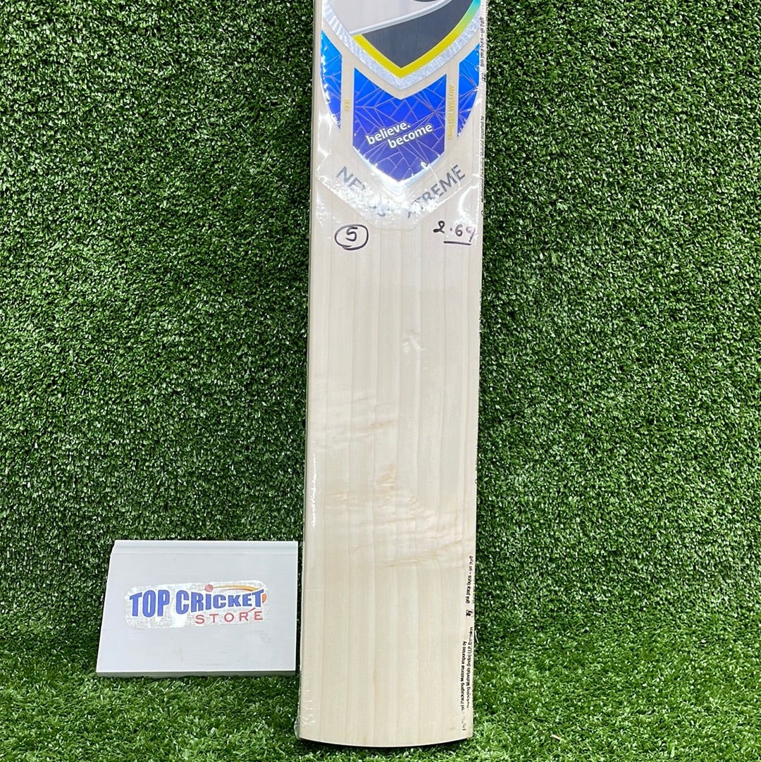 SG Nexus Xtreme Junior/Youth Cricket Bat - Lightweight English Willow for Kids & Teens - Perfect for Practice, Training & Matches