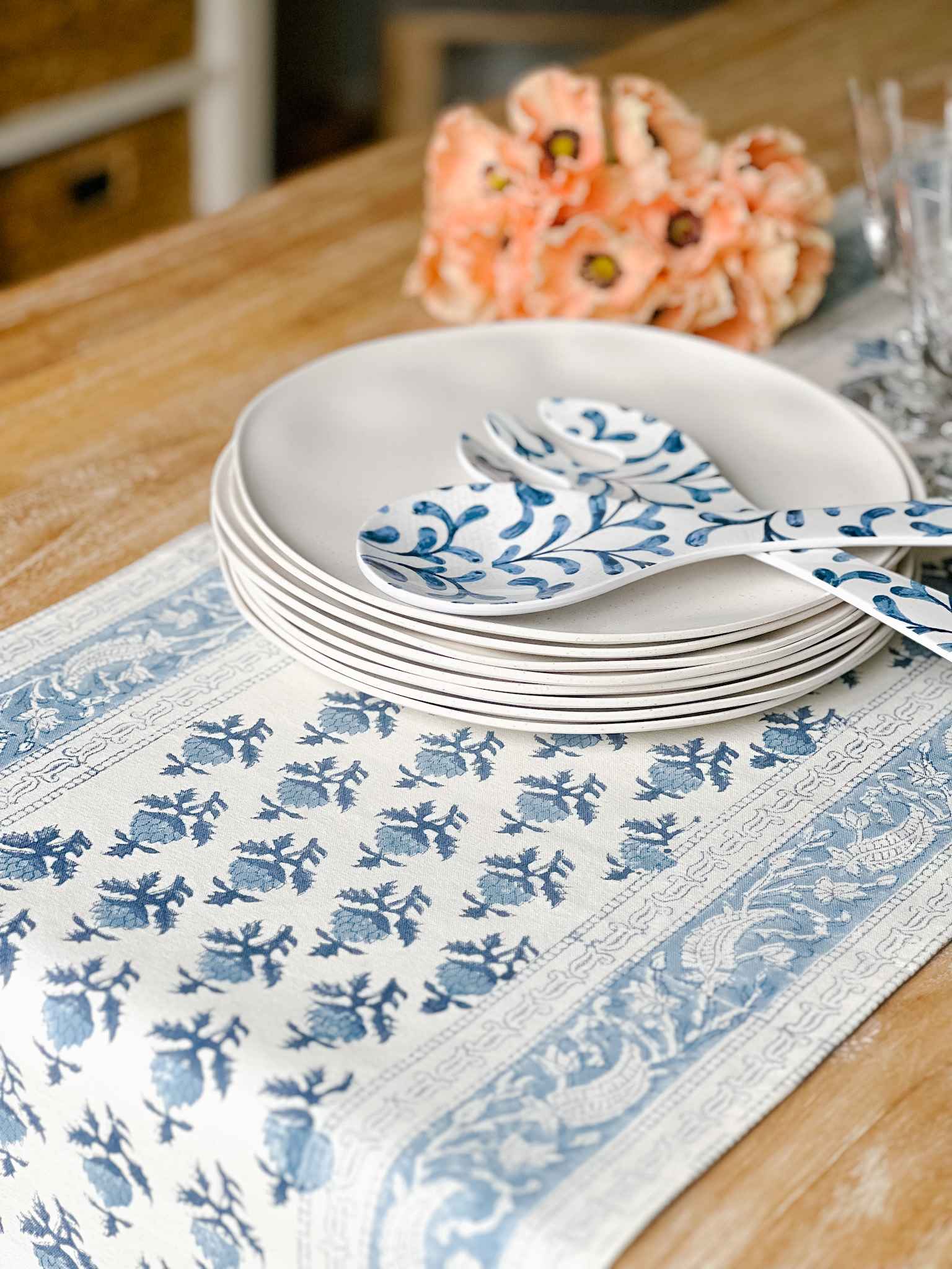 Elegant Madonna Table Runner - Premium Cotton Linen Dining Decor for Weddings, Holidays & Special Occasions