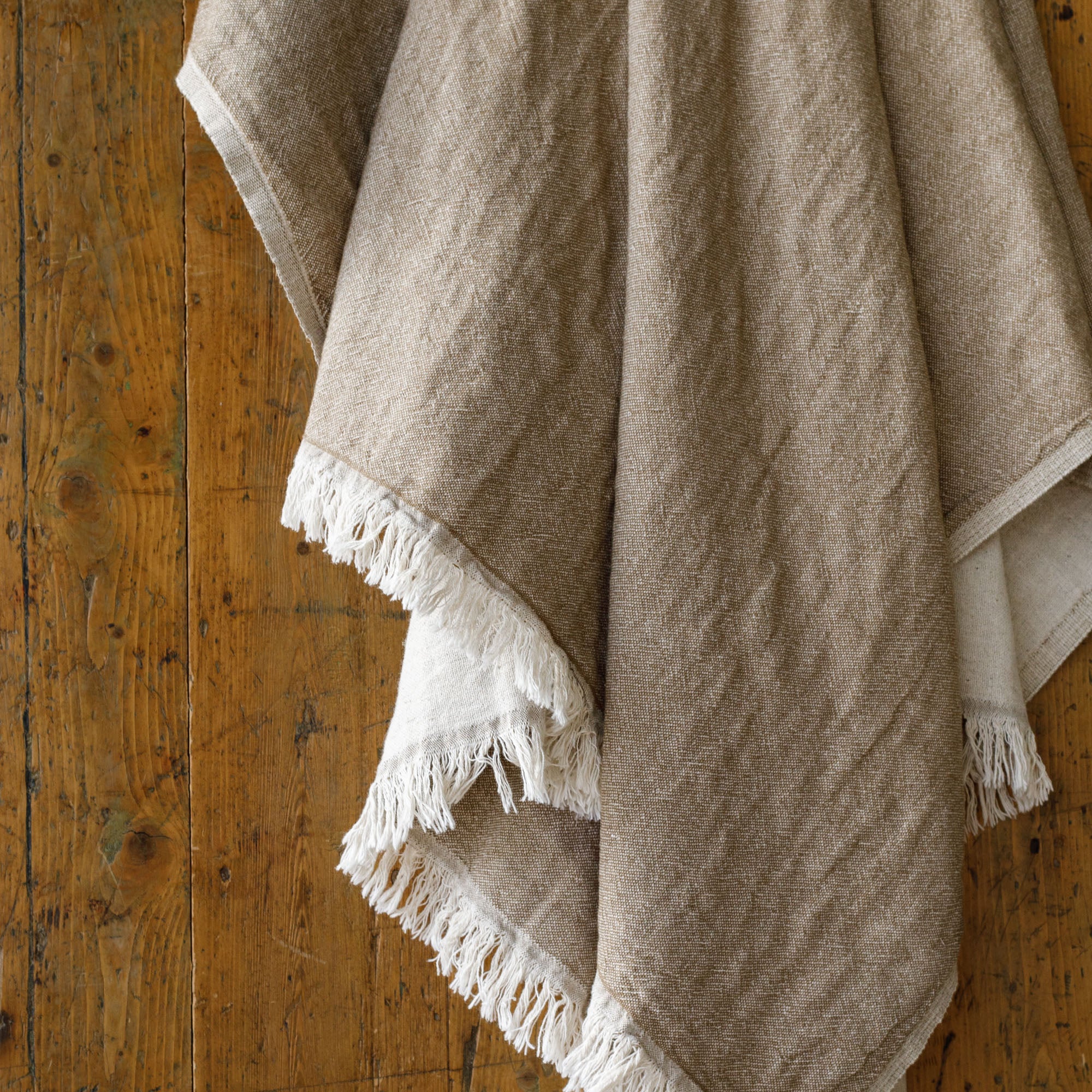 Soft & Cozy Alba Throw Blanket for Couch, Bed, Sofa - Perfect for Winter Nights, Movie Time & Home Decor - Bark Color Plush Fleece Blanket