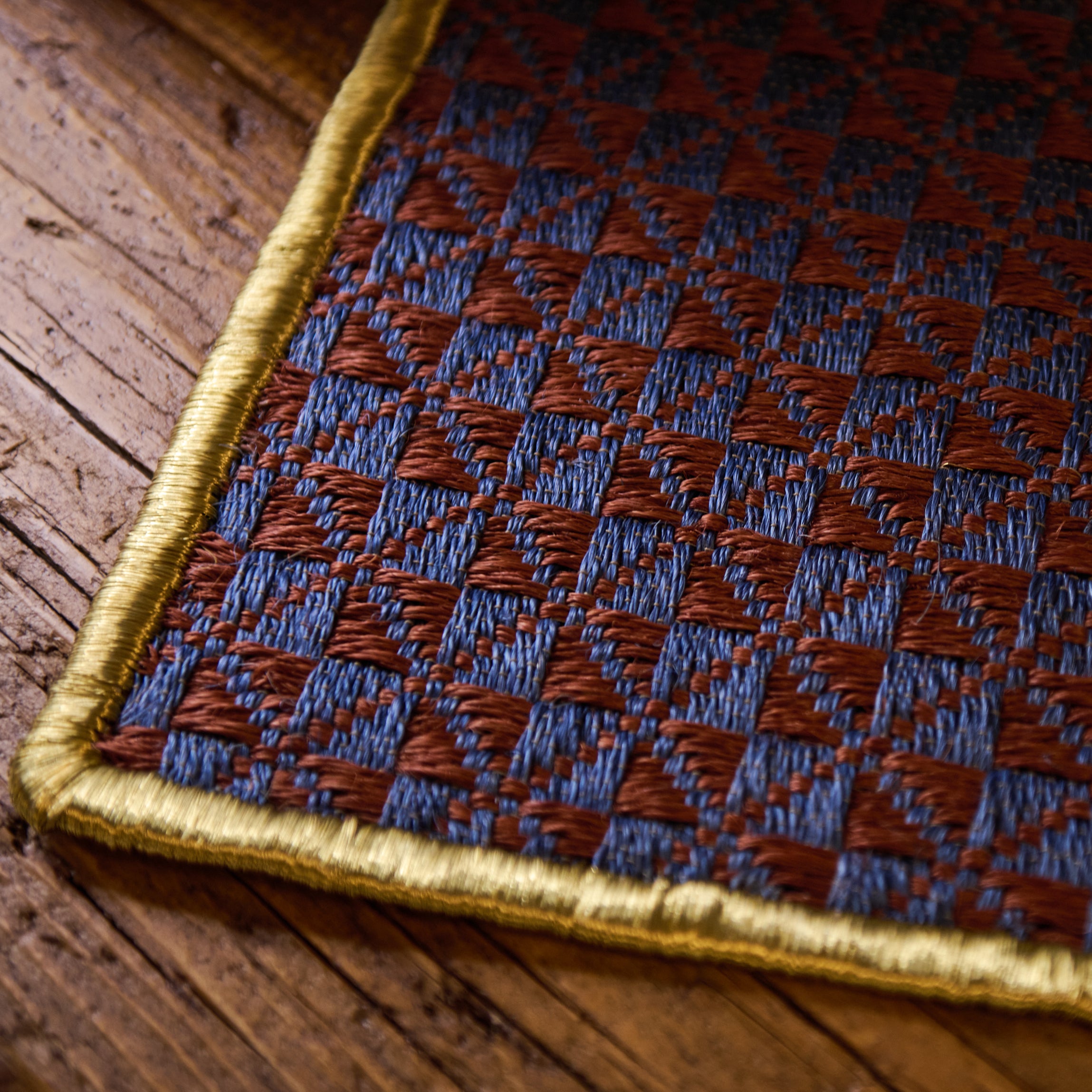Elegant Brass Border Placemats Set of 2 - Premium Table Mats for Dining Room Decor & Dinner Parties