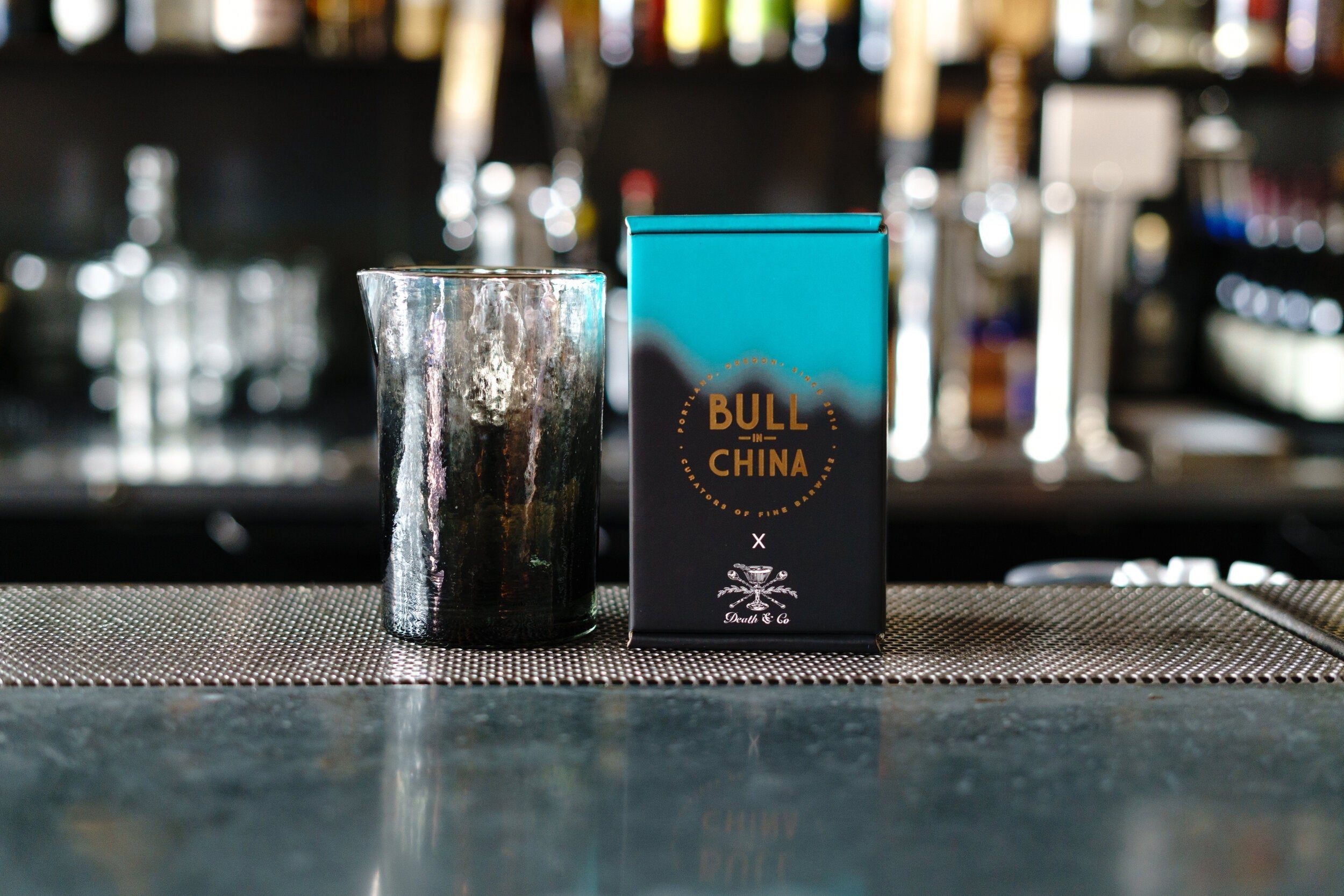 Premium Artisan Mixing Glass - Death & Co. Collaboration Edition for Craft Cocktails & Home Bars | Perfect for Mixologists & Cocktail Enthusiasts