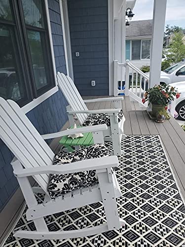 Mad Mats Geometric Outdoor Rug - Reversible Plastic Mat 5' x 8' in Scotch Black/White - Perfect for Patio, Deck, Poolside & Backyard Decor