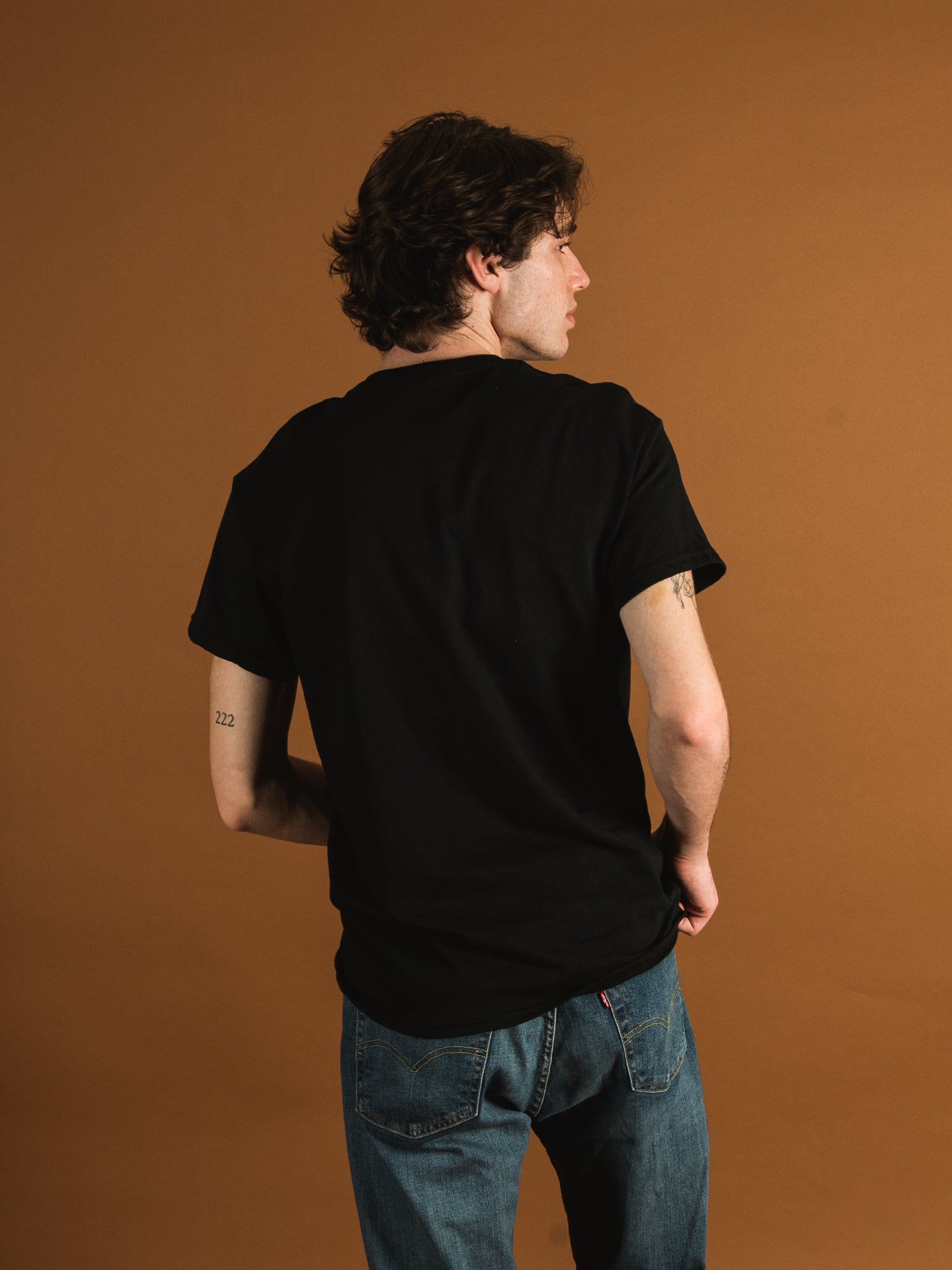 BIOWORLD God of Kira Graphic T-Shirt - Cool Anime Tee for Men & Women - Perfect for Cosplay, Conventions, and Casual Wear