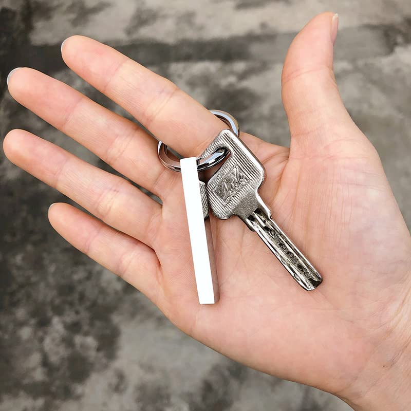 VNOX Personalized 4-Sided Engraved Stainless Steel Keychain - Custom Vertical Bar Key Ring for Men & Women - Perfect Gift for Family, Lover, Best Friend & Bridesmaid - Ideal for Everyday Carry, House Keys, Car Keys & Office Use