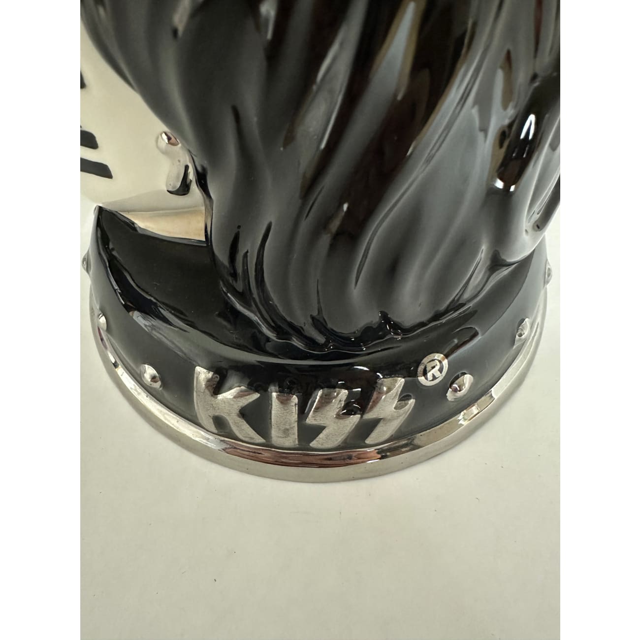 KISS Ceramic Mug Set - 4-Piece Collectible Coffee Cups with Band Logo (New in Box, 2002) - Perfect for Rock Music Fans, Gift Ideas & Home Decor