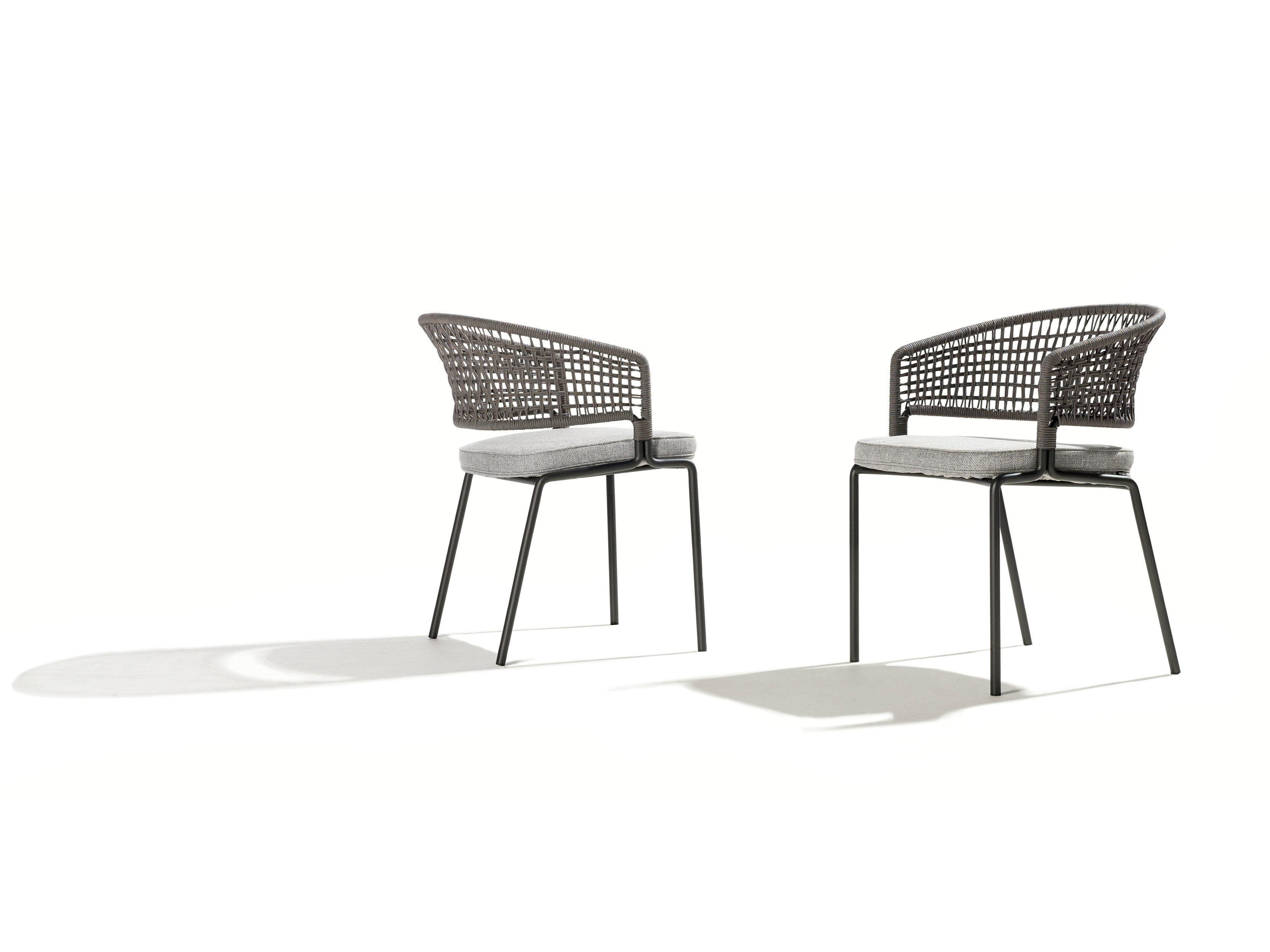 Modern CTR Dining Chair - Sturdy & Comfortable Wooden Dining Chair for Kitchen, Restaurant, Home - Perfect for Family Meals, Dinner Parties & Daily Use