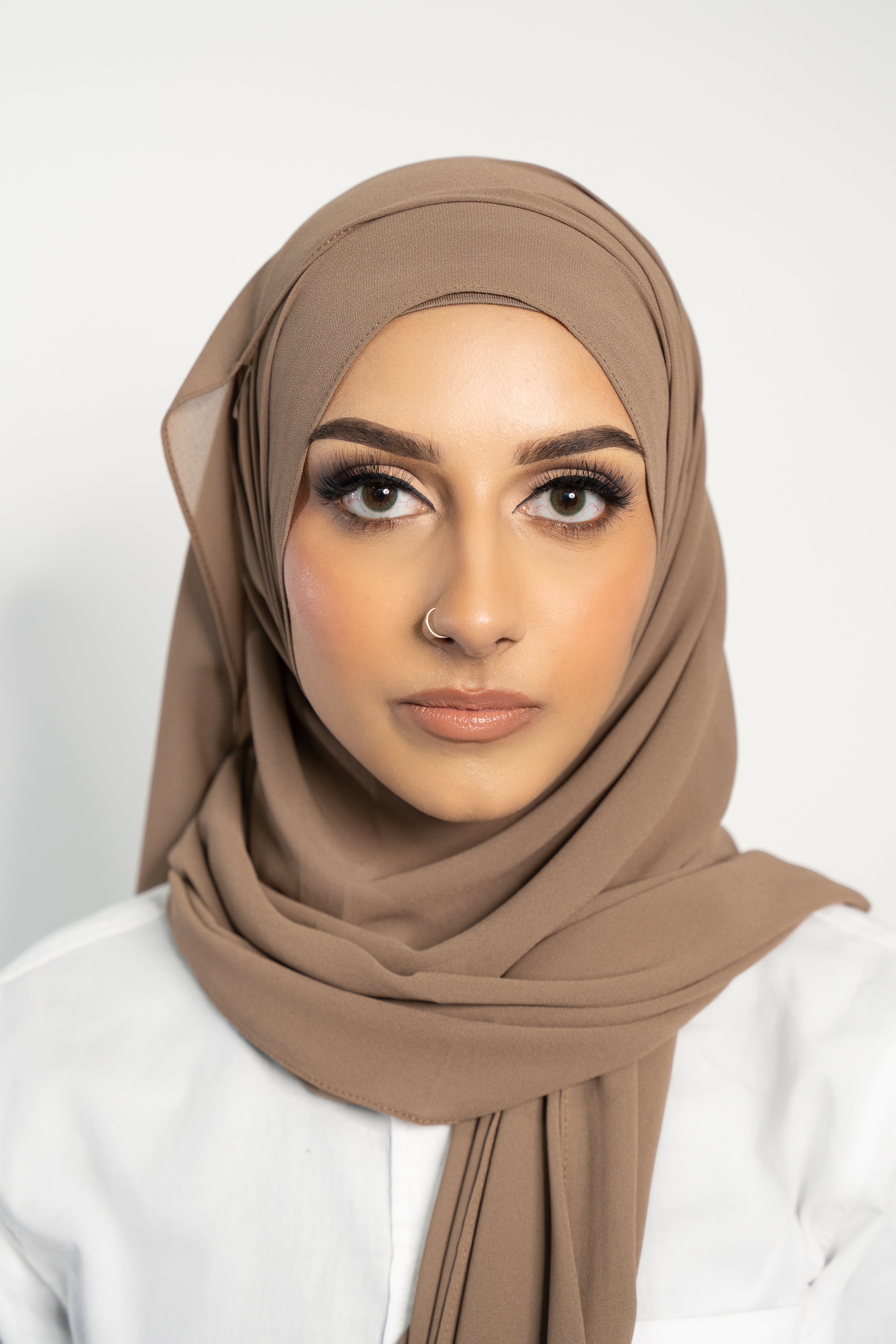 Elegant Chiffon Hijab Set by Wafa - Soft & Lightweight Scarf for Women - Perfect for Daily Wear, Prayer, and Special Occasions