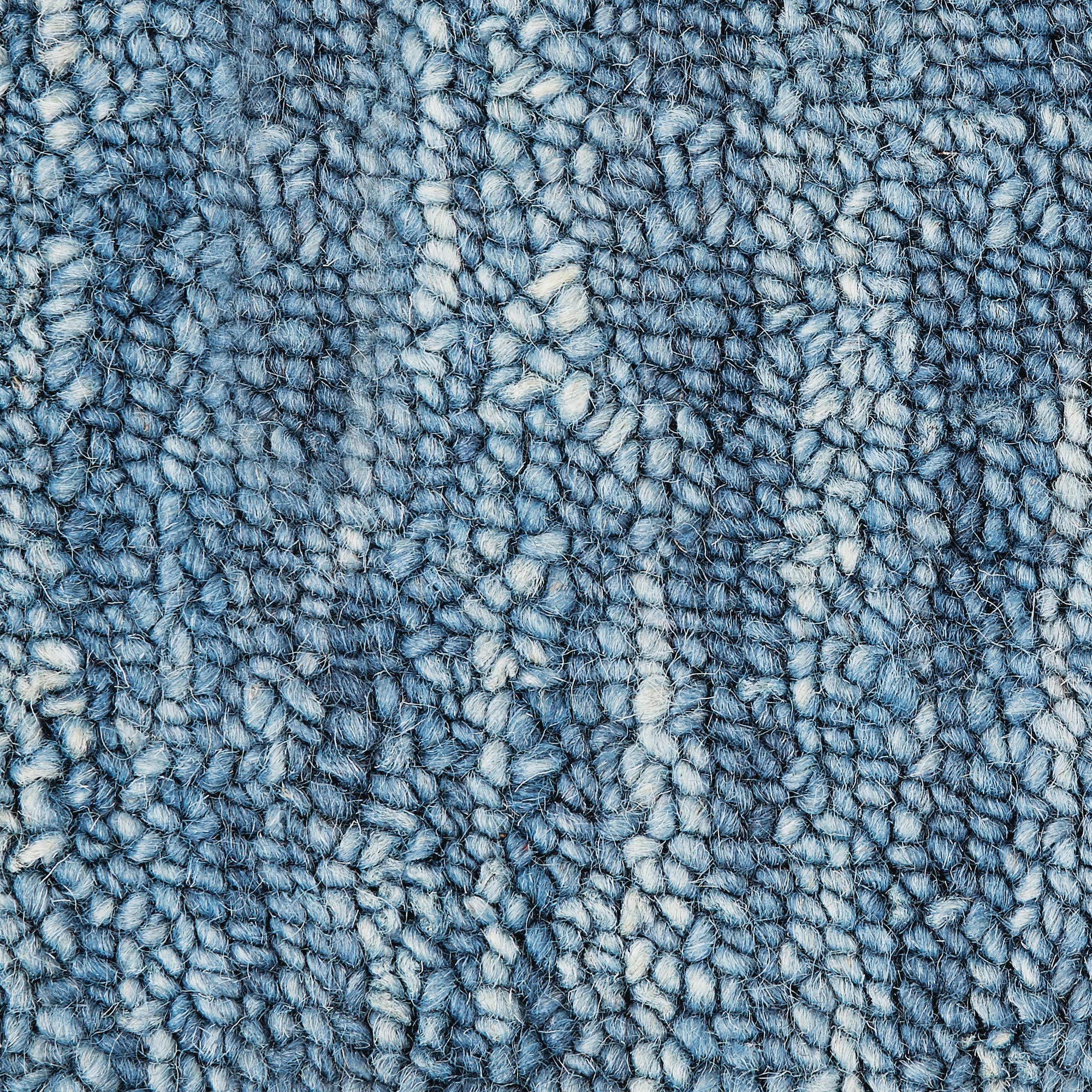 Nourison Perris Solid Navy 8' x 10'6