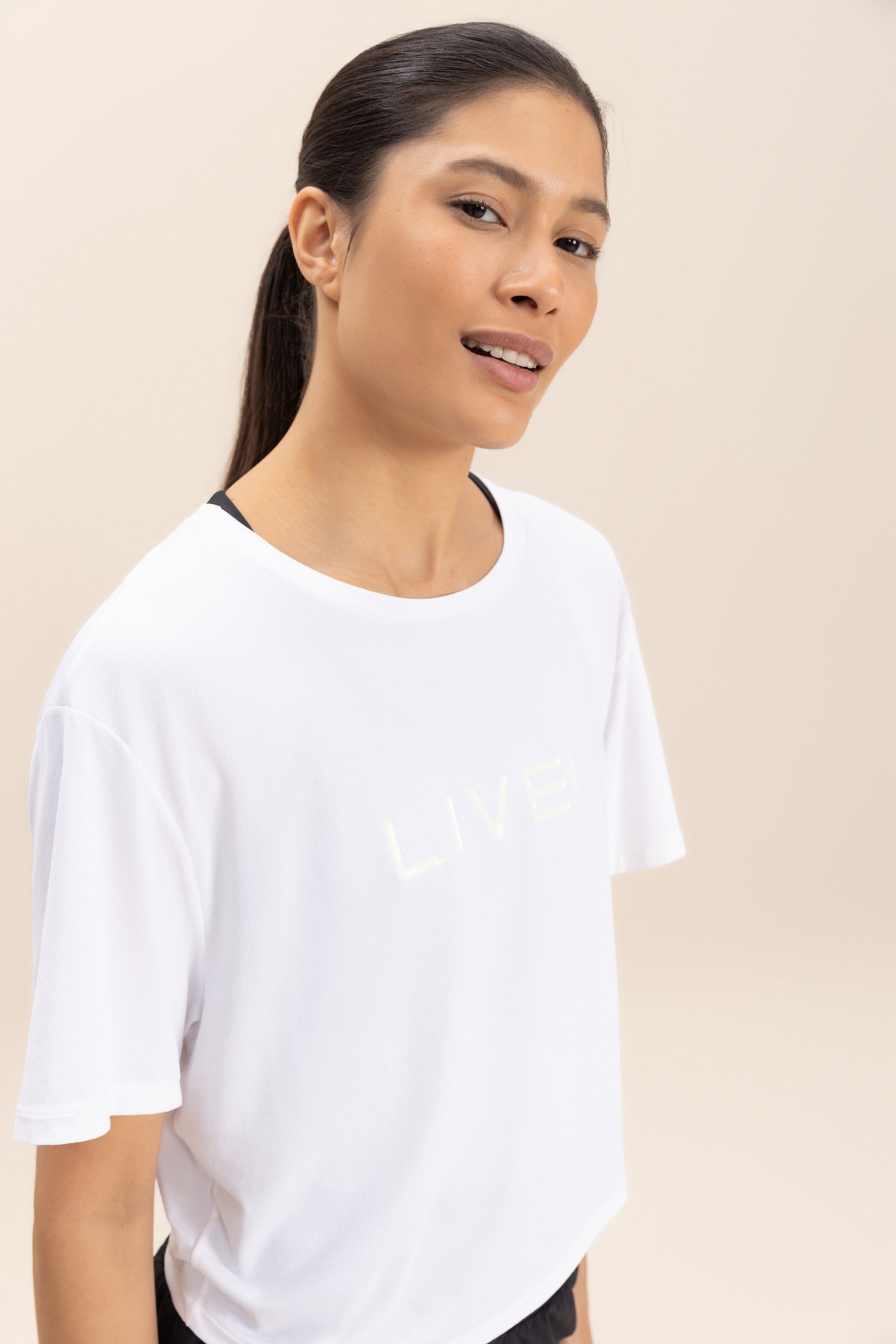 Comfort Cropped T-Shirt for Women - Soft Breathable Cotton Summer Casual Tee - Perfect for Yoga, Beach & Everyday Wear