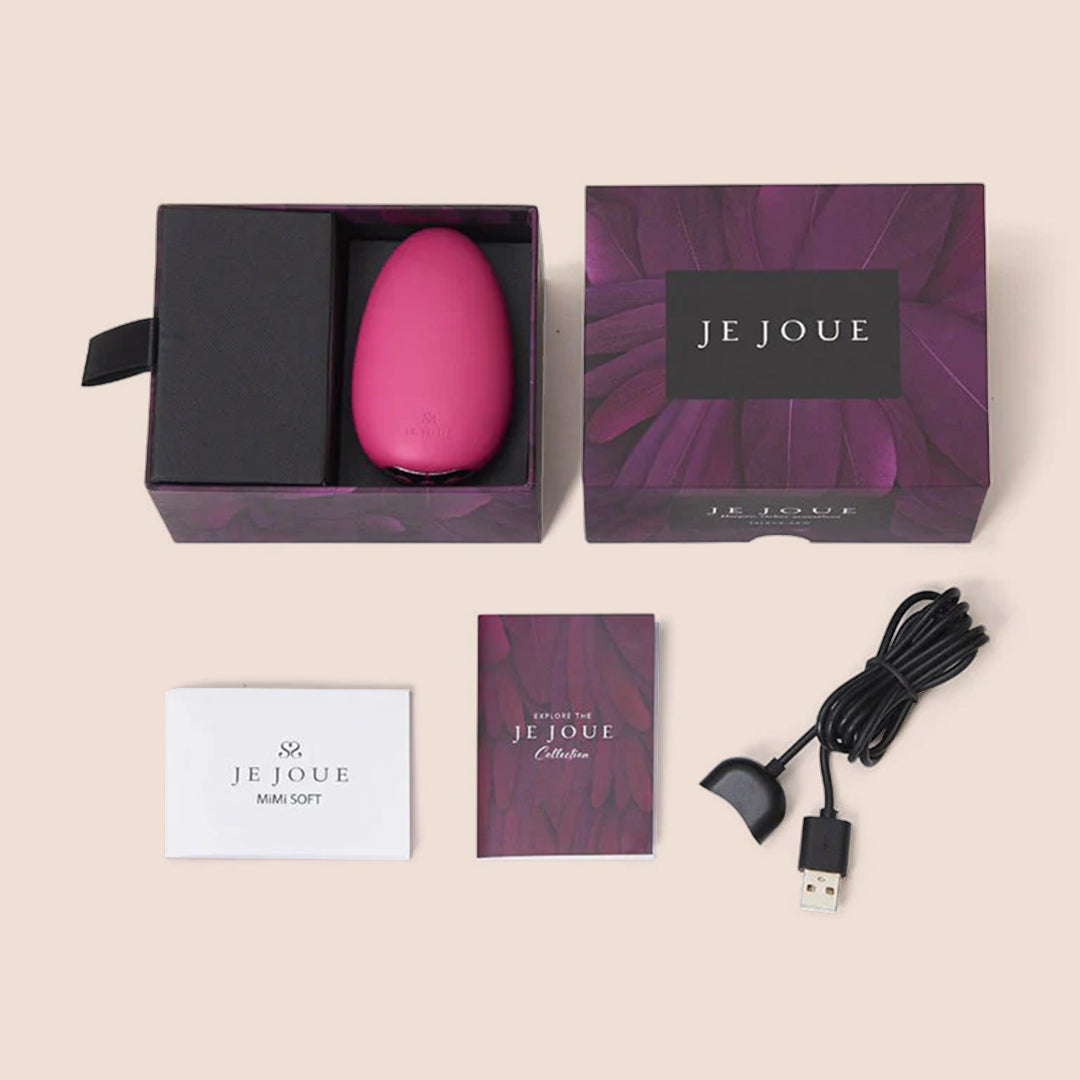 Je Joue Mimi Soft Palm Vibe - Ultra Soft Silicone Clitoral Stimulator for Women, Rechargeable Mini Vibrator - Perfect for Solo Play & Couples Intimacy