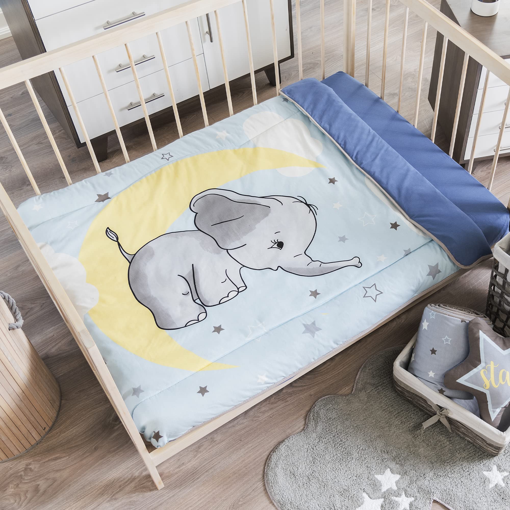 Boys Safari Elephant Bedding Set | 4-Piece Nursery Collection with Crib Comforter, Fitted Sheet, Toss Pillow & Pillowcase | Jungle-Themed Baby Room Decor for Nursery, Toddler Bed & Gift