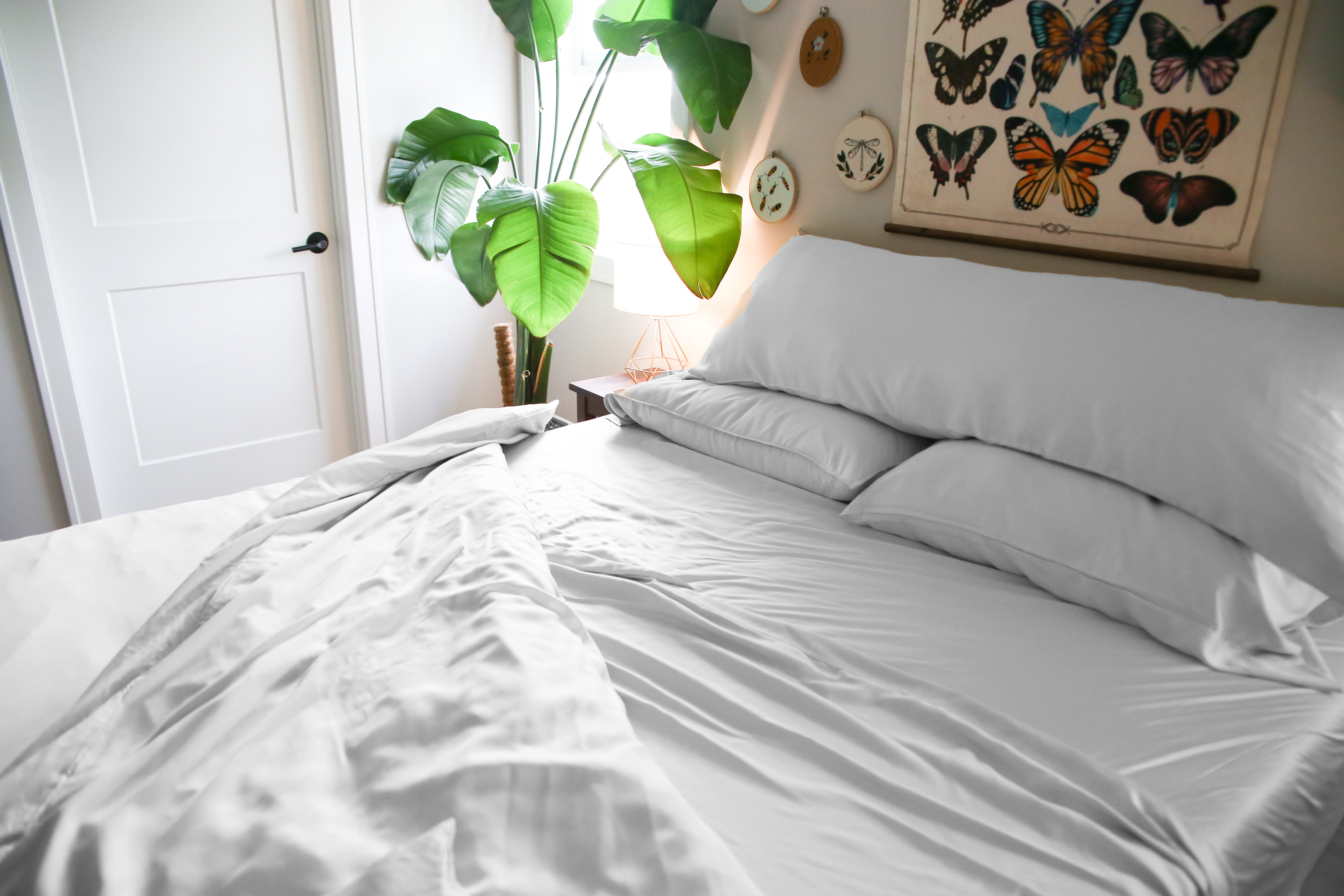 Premium Copper Infused Bamboo Sheet Set - Antimicrobial, Cooling & Breathable Bedding - Queen Size 4-Piece Set for Hot Sleepers & Allergy Relief - Perfect for Summer Nights & Sensitive Skin