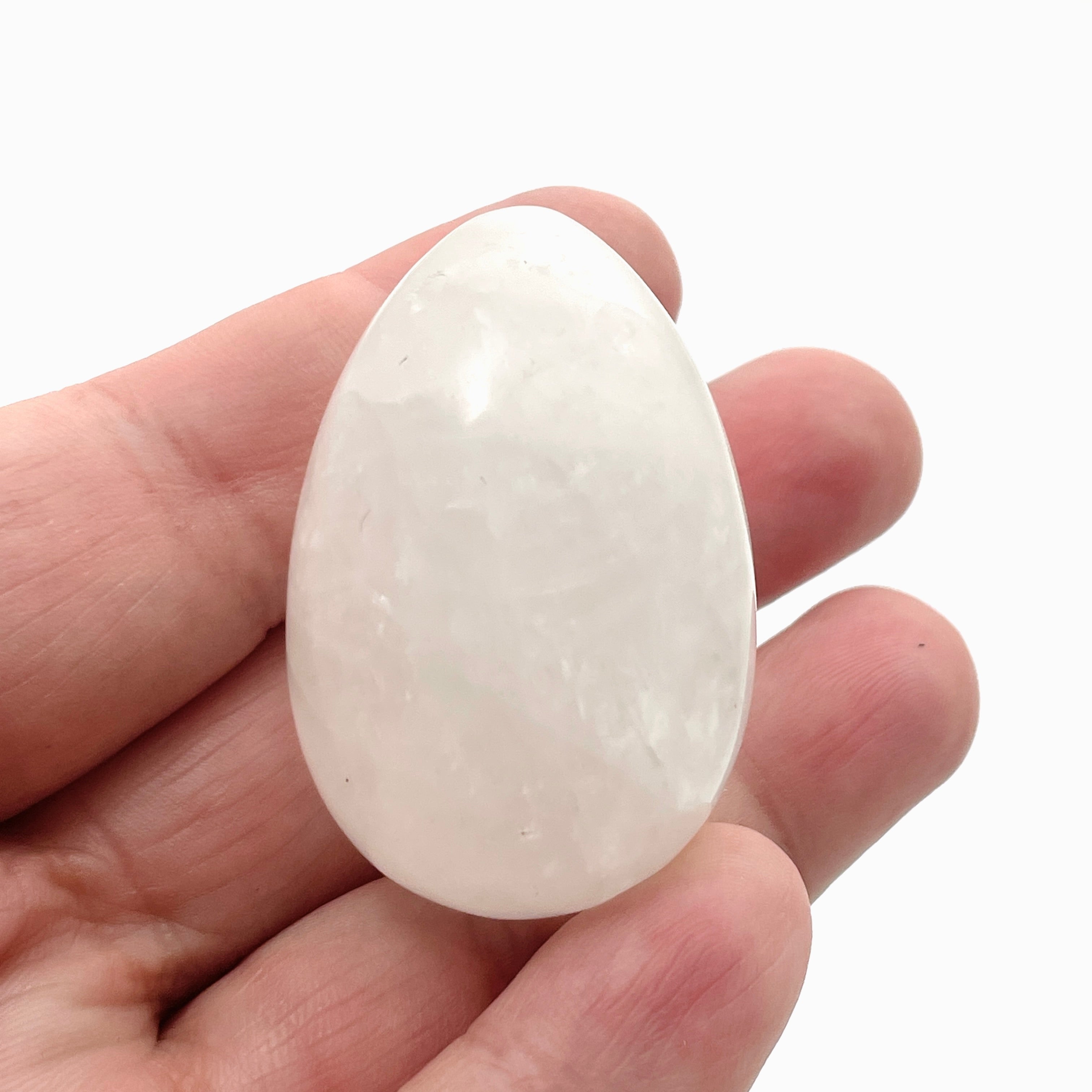 Natural Clear Quartz Egg - Healing Crystal for Meditation, Reiki & Energy Work - 60mm Polished Stone - Perfect for Home Decor, Yoga & Spiritual Gifts
