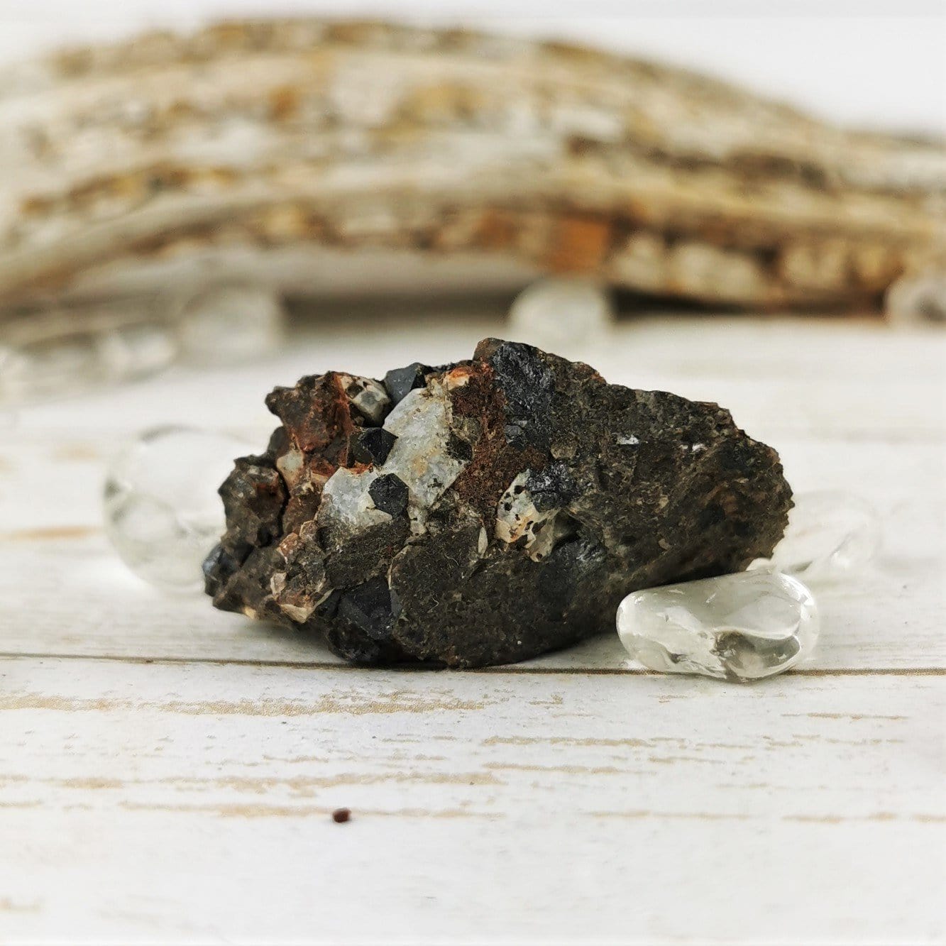 Natural Brookite & Magnetite Raw Stones for Healing, Meditation & Crystal Collection – Perfect for Energy Work, Home Decor & Spiritual Practices