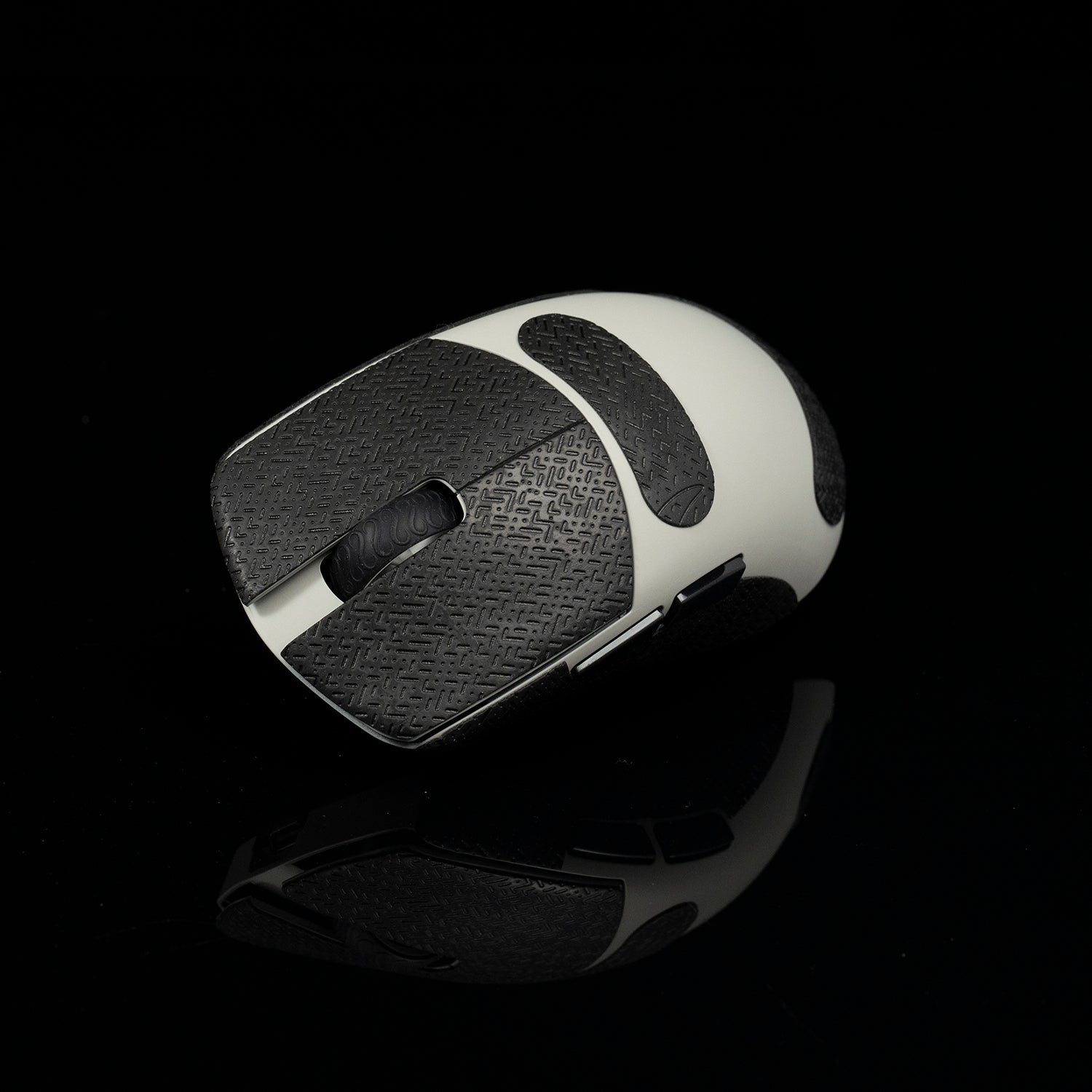 BT.L Mouse Grips for Lamzu Maya - Non-Slip Gaming Grip Tape for Enhanced Control - Perfect for FPS, MOBA, and Esports Gaming