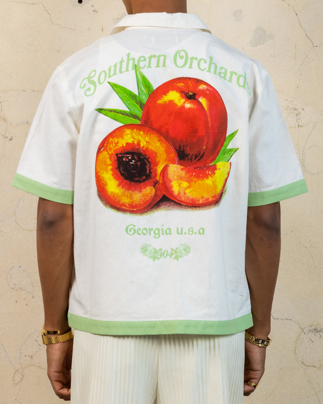 404 Southern Orchards Button Up T-Shirt for Men - Casual Short Sleeve Shirt in Ecru - Perfect for Summer Outings, Beach Vacations and Weekend Wear