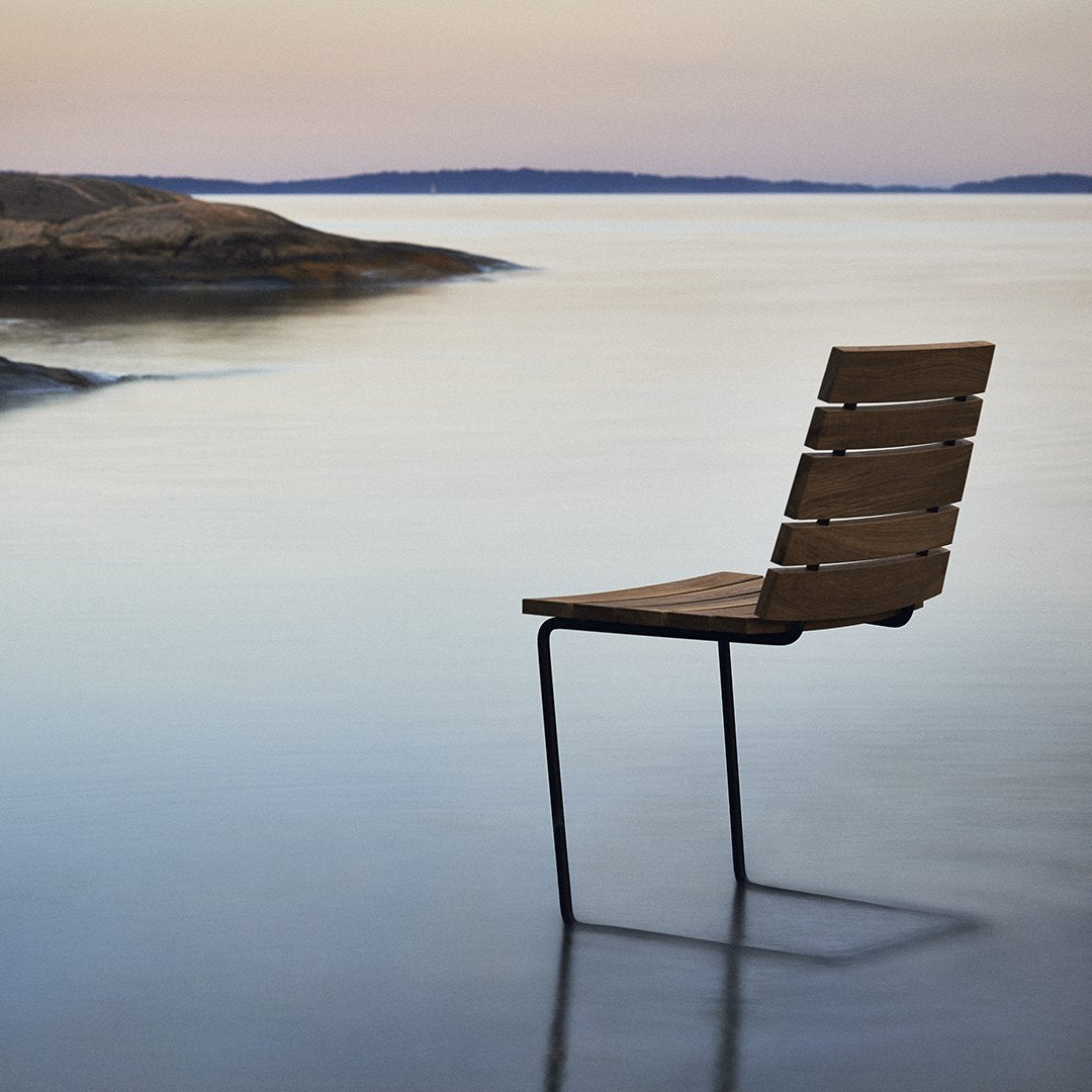 Premium Lindblom Grinda Outdoor Chair - Durable Patio & Garden Furniture for Relaxing in Your Backyard or Poolside
