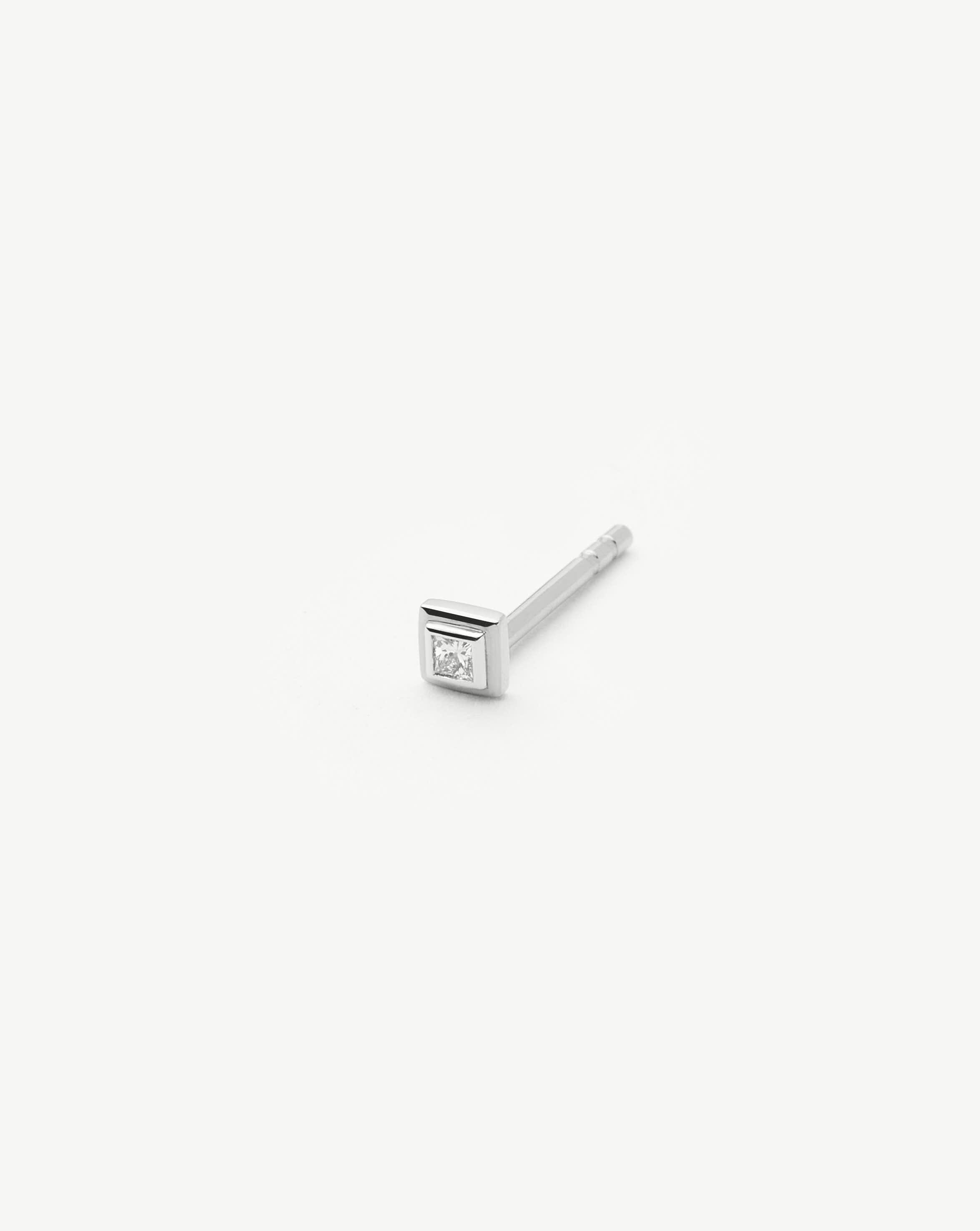 14K Solid White Gold Diamond Stud Earrings for Women - Classic Square Solitaire Single Stud Earrings - Perfect for Everyday Wear, Gift Giving & Special Occasions