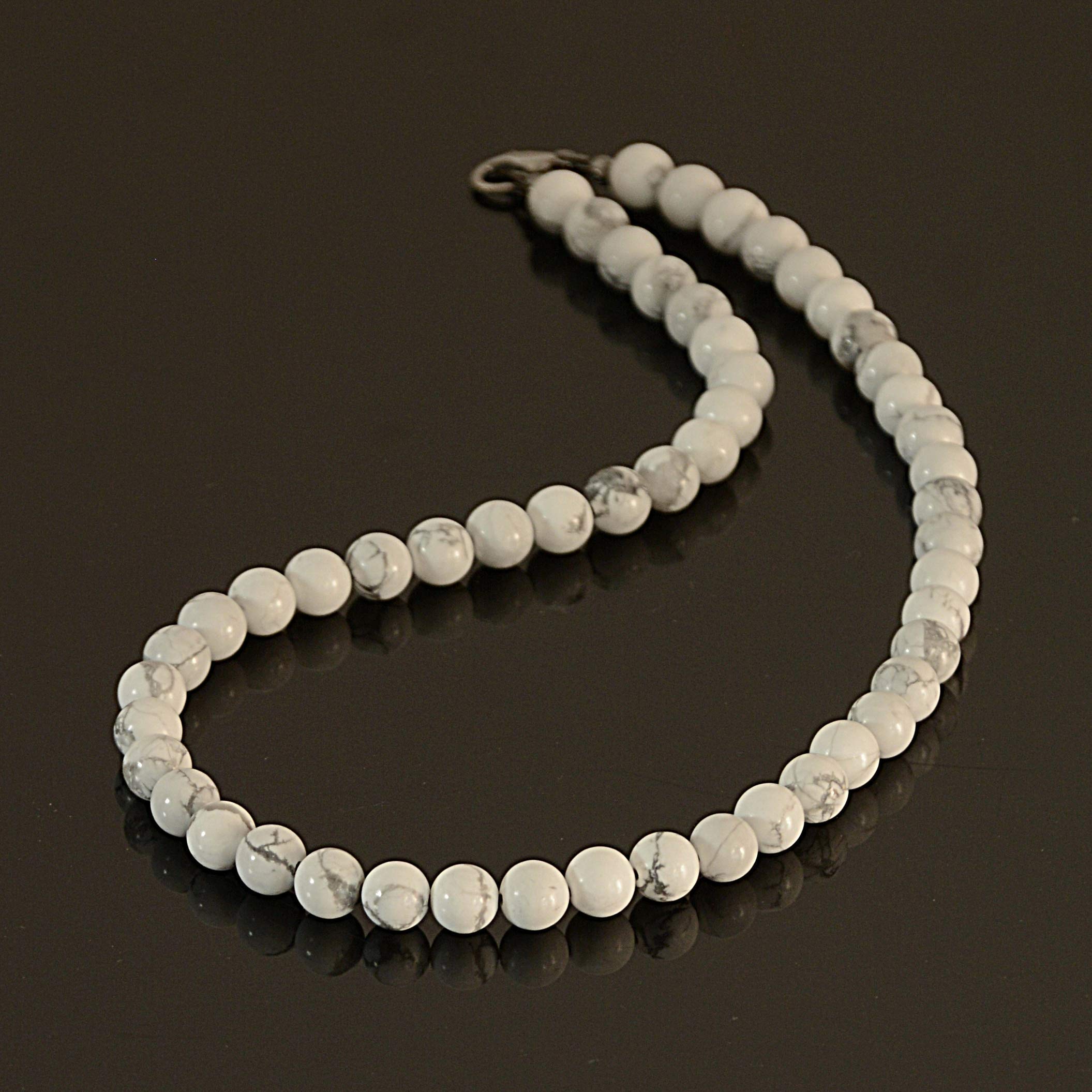 Handmade Howlite Stone Beaded Choker Necklace for Men - 19 Inch Natural White Beaded Jewelry, Perfect Gift for Boyfriend, Husband & Fathers - Ideal for Weddings, Parties & Casual Wear