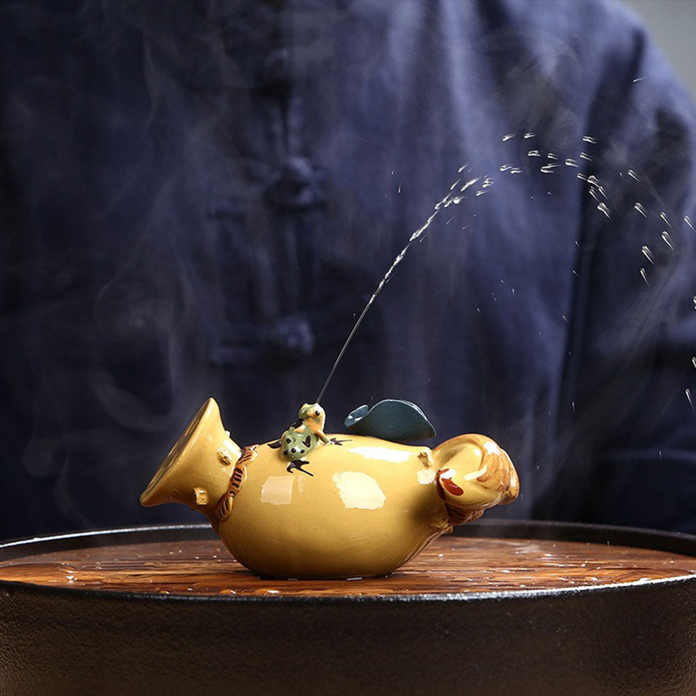 Handmade Yixing Clay Lotus Root with Frog Tea Pet - Unique Chinese Tea Ceremony Accessory for Tea Lovers & Collectors - Perfect for Gongfu Tea Brewing, Home Decor, and Meditation Spaces