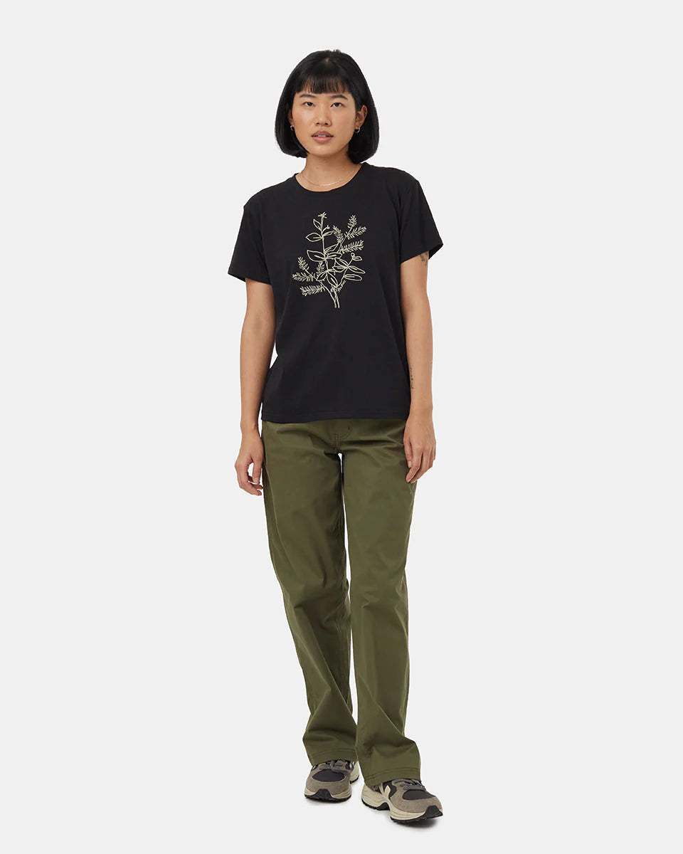 Autumn Flora Women's T-Shirt - Stylish Casual Top for Fall Outfits | TCW5937 | Perfect for Everyday Wear, Layering & Seasonal Fashion