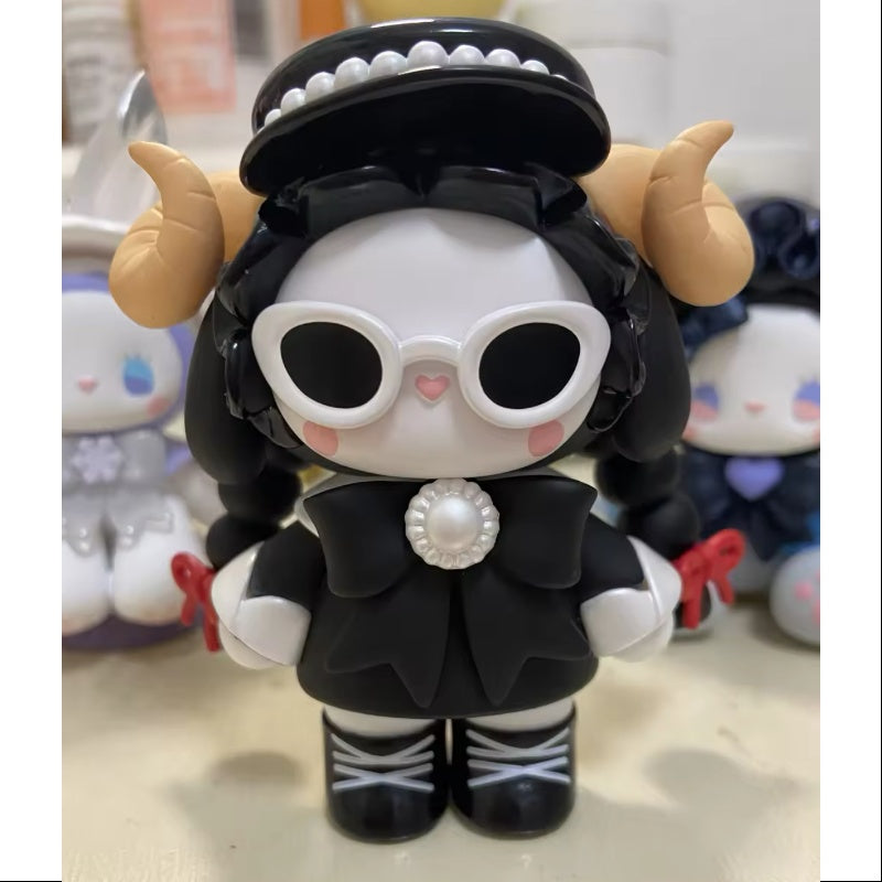 Emma Secret Forest Poetry Party Series Super Secret Pearl (1/192) - Rare Collectible Figurine for Fantasy Lovers, Perfect for Display, Gifts & Themed Decor
