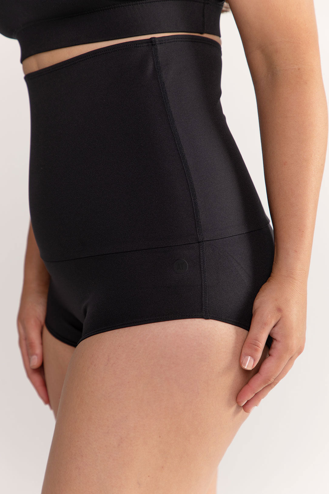 Postpartum Underwear for Women - Soft & Breathable High Waist Postpartum Panties - Black - Perfect for Post-Delivery Recovery & Comfort