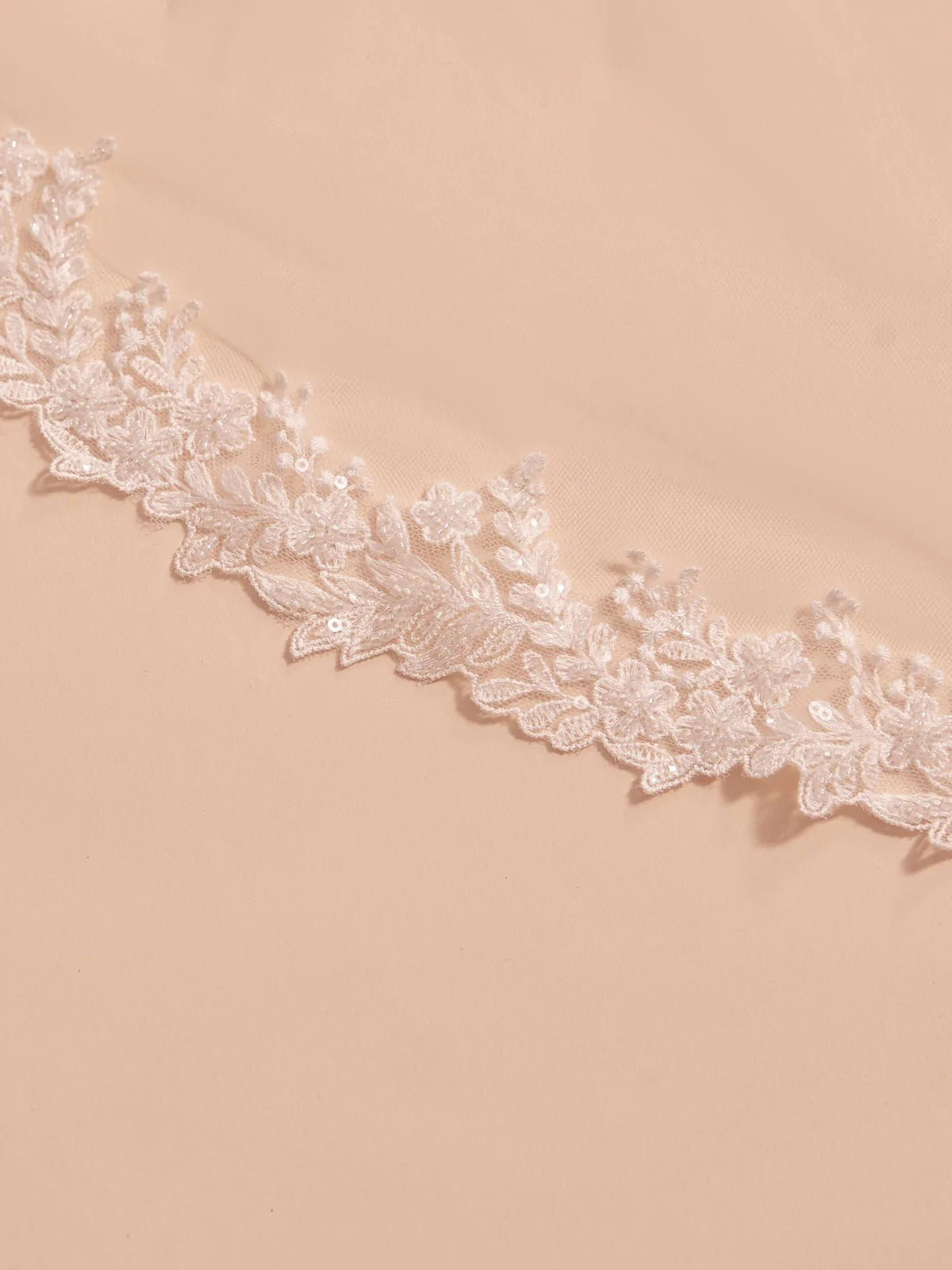 Elegant Ivory Tulle Fingertip Wedding Veil with Delicate Lace Edge - Perfect for Bridal Ceremonies, Vow Renewals, and Romantic Photo Shoots (Style S409)