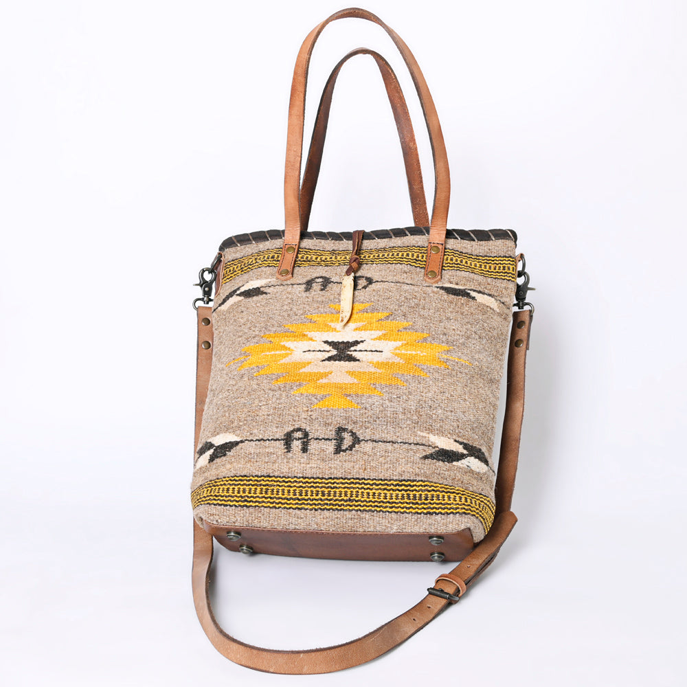 **American Darling Genuine Leather Western Tote Bag for Women - Stylish Saddle Blanket Design Handbag Purse - Perfect for Casual Outings, Work & Travel**