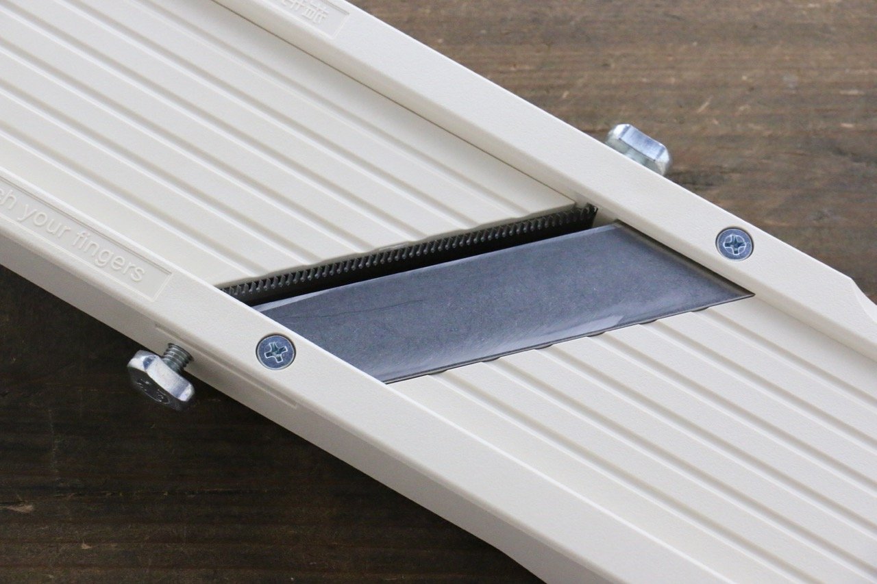 Premium Benriner Japanese Mandoline Slicer - Ultra Sharp Stainless Steel Blades for Perfect Vegetable & Fruit Slices - Ideal for Home Cooking, Professional Kitchens & Meal Prep