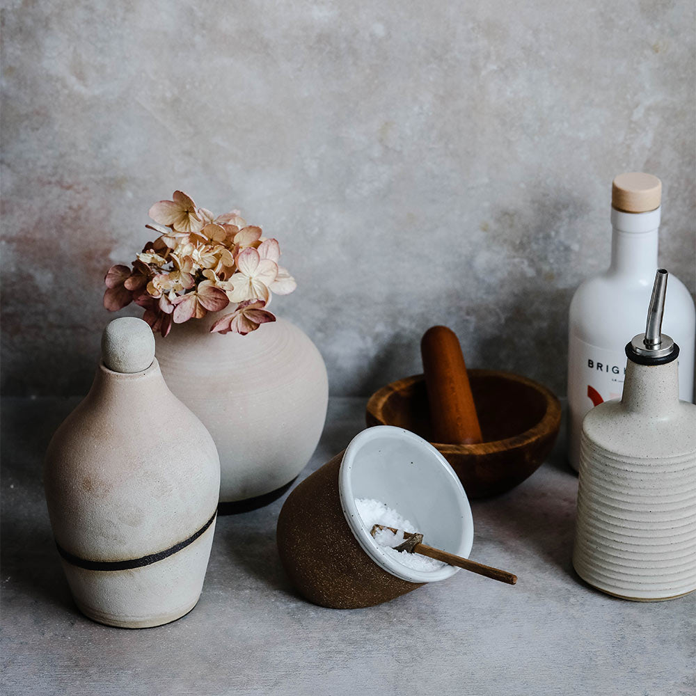Handmade Rustic Ceramic Salt Cellar with Lid - Natural Tabletop Salt Keeper for Kitchen, Dining & Cooking - Perfect for Salt, Pepper & Spices Storage