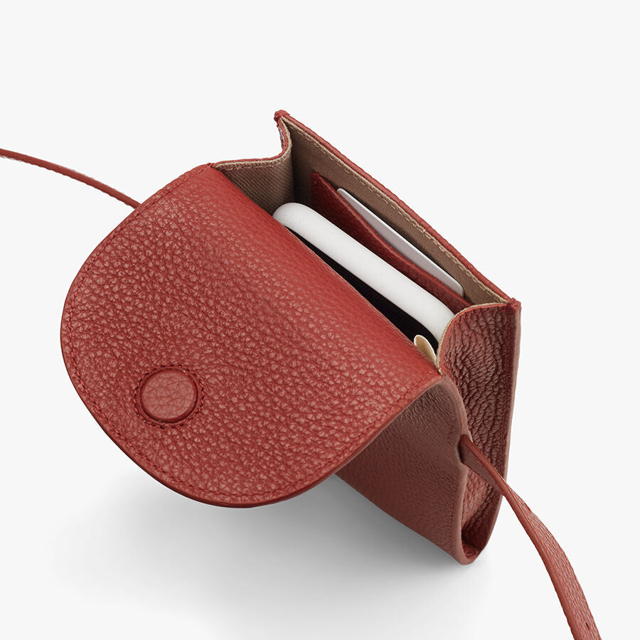 Stylish Convertible Belt Bag for Women & Men - Adjustable Waist Pack & Crossbody Purse - Perfect for Travel, Hiking, Running & Everyday Use