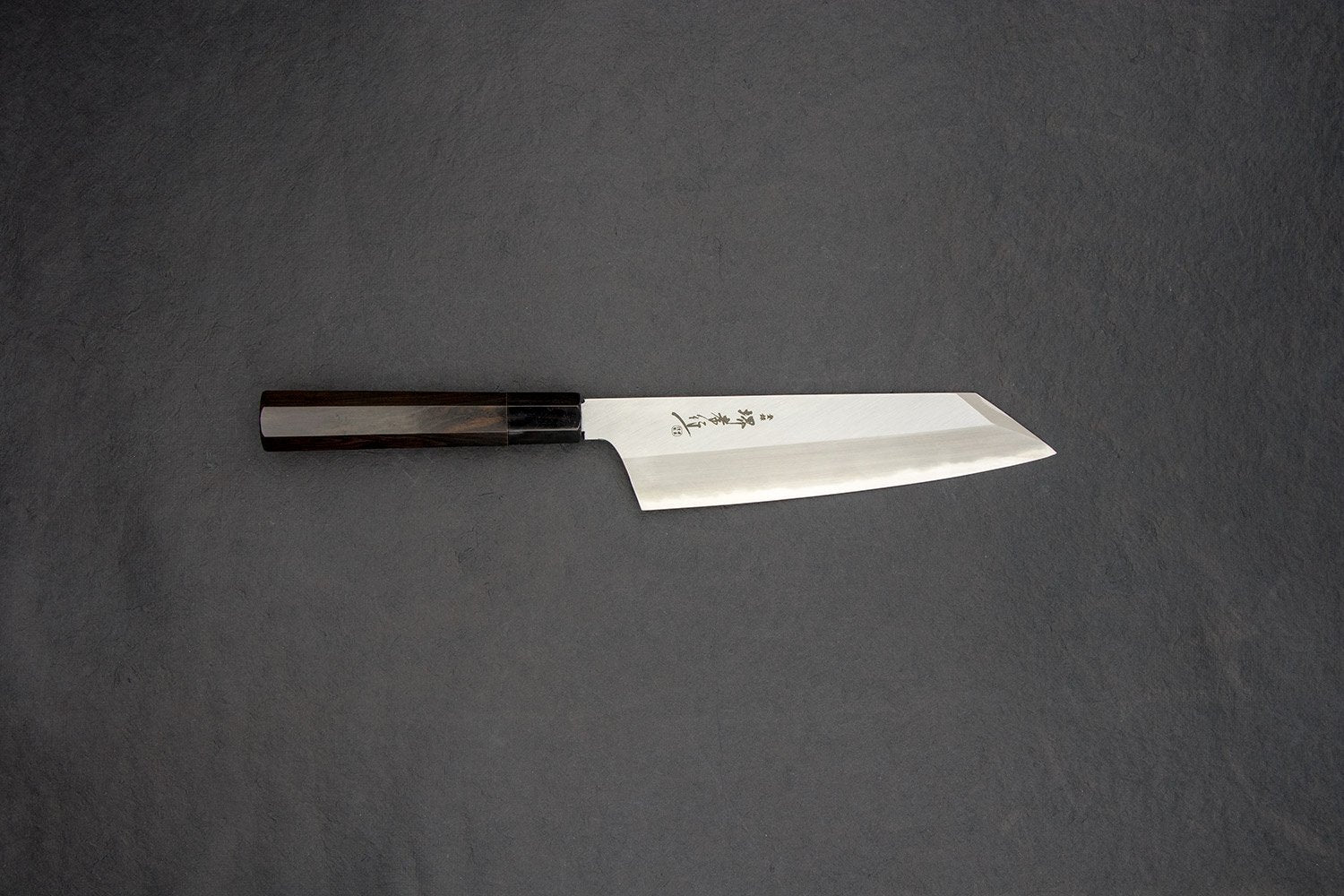 Sakai Takayuki Homura by Itsuo Doi Kengata Gyuto 225mm Japanese Chef Knife - High Carbon Steel Kitchen Knife for Sushi, Meat Cutting & Professional Cooking
