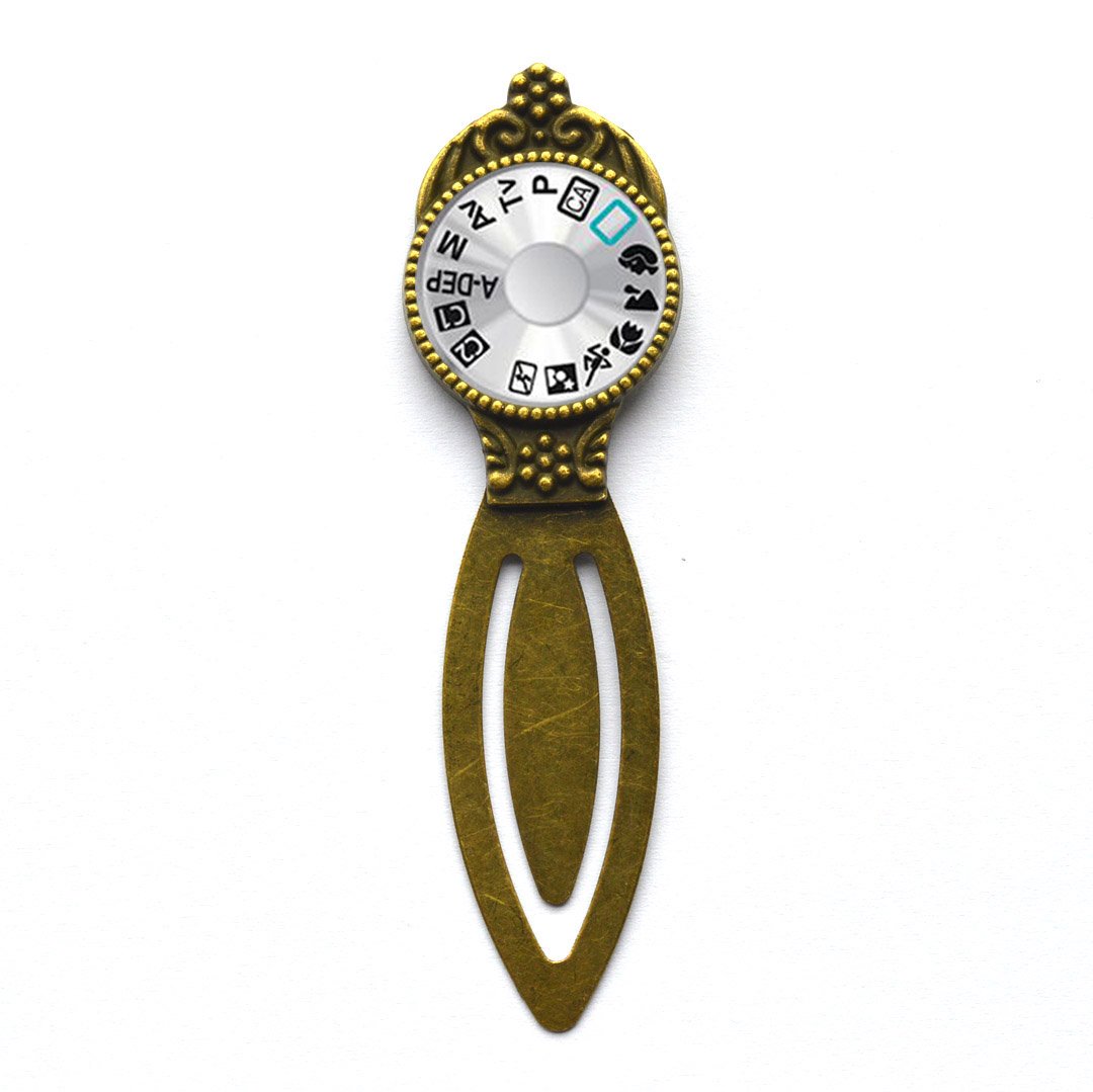 Vintage Camera Lens Bookmark - Unique Black Retro Bookmark for Women, Photographers & Book Lovers - Perfect Jewelry Gift for Birthday, Christmas & Reading Enthusiasts (Q0256 Y2)