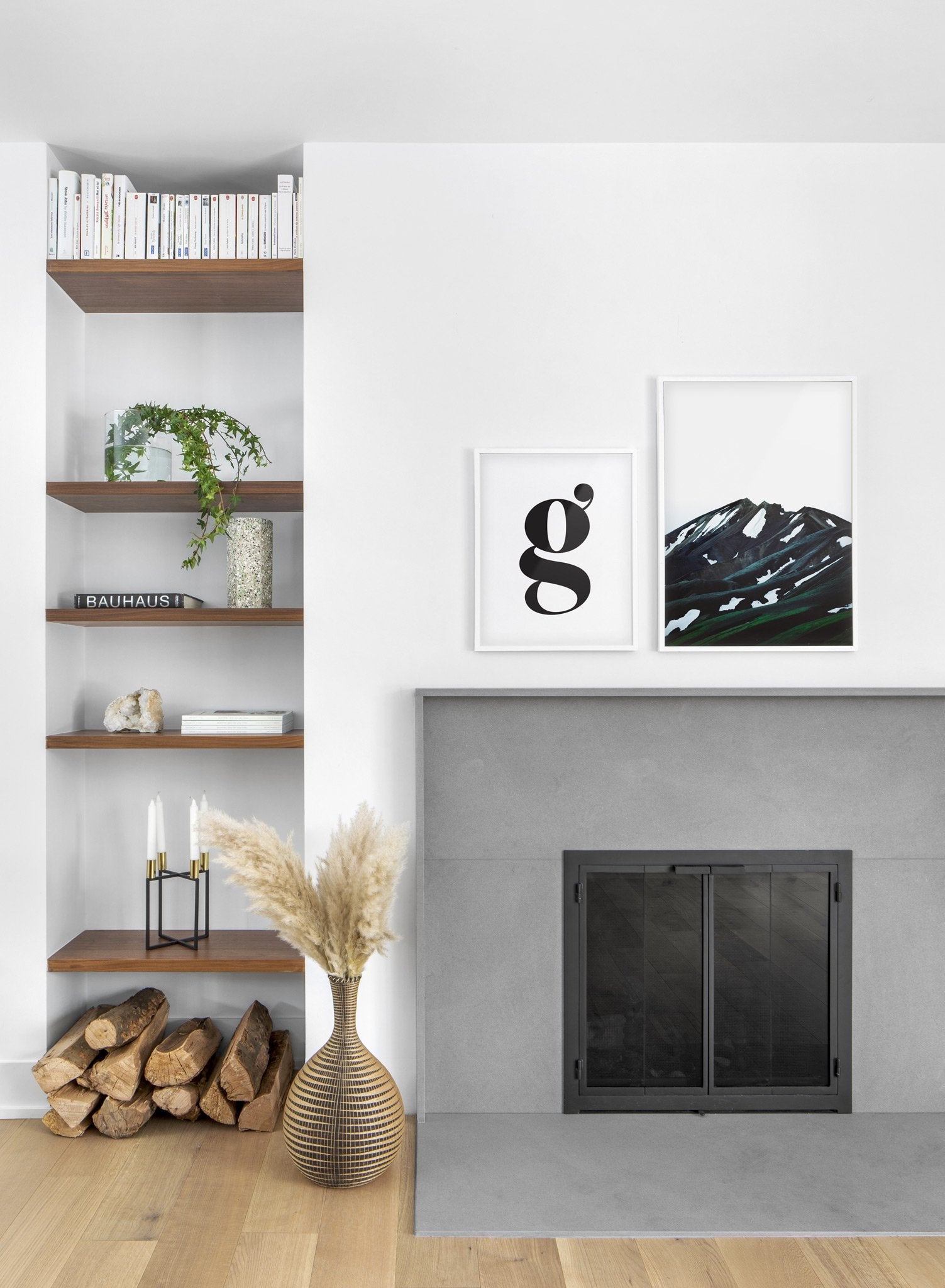 Lowercase Letter G Poster - Educational Alphabet Learning Decor for Kids' Rooms & Classrooms