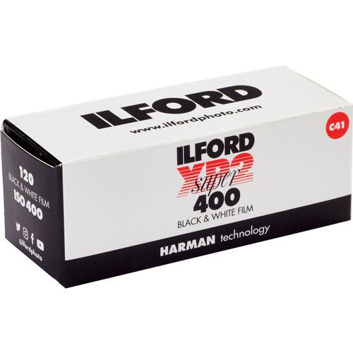 Ilford XP2 Super 400 Black and White Negative Film - 120 Roll Film for Professional Photography, Street & Portrait Shooting