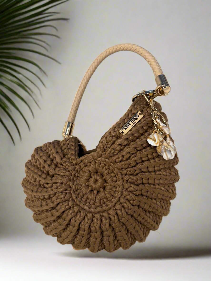 Ariel Brown Seashell Bag - Stylish Beach Tote for Women, Summer Vacation, Seaside Accessories, Shell-Themed Handbag for Travel & Outdoor Activities