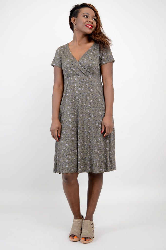 Elegant Aurora Floral Dress with Daffodil Print & Bamboo Fabric - Women's Summer Maxi Dress for Beach, Wedding & Special Occasions
