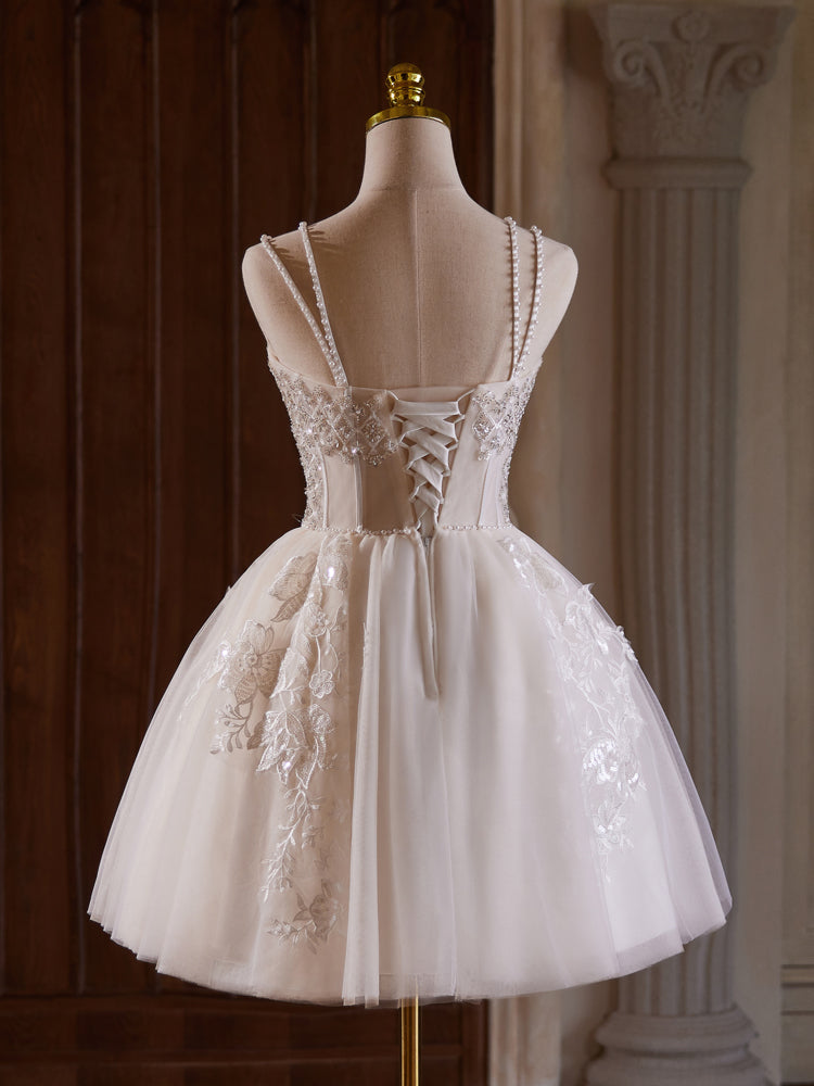 Elegant A-Line Sweetheart Neck Tulle Lace Light Champagne Short Prom Dress with Beaded Details - Perfect for Homecoming, Cocktail Parties & Special Occasions