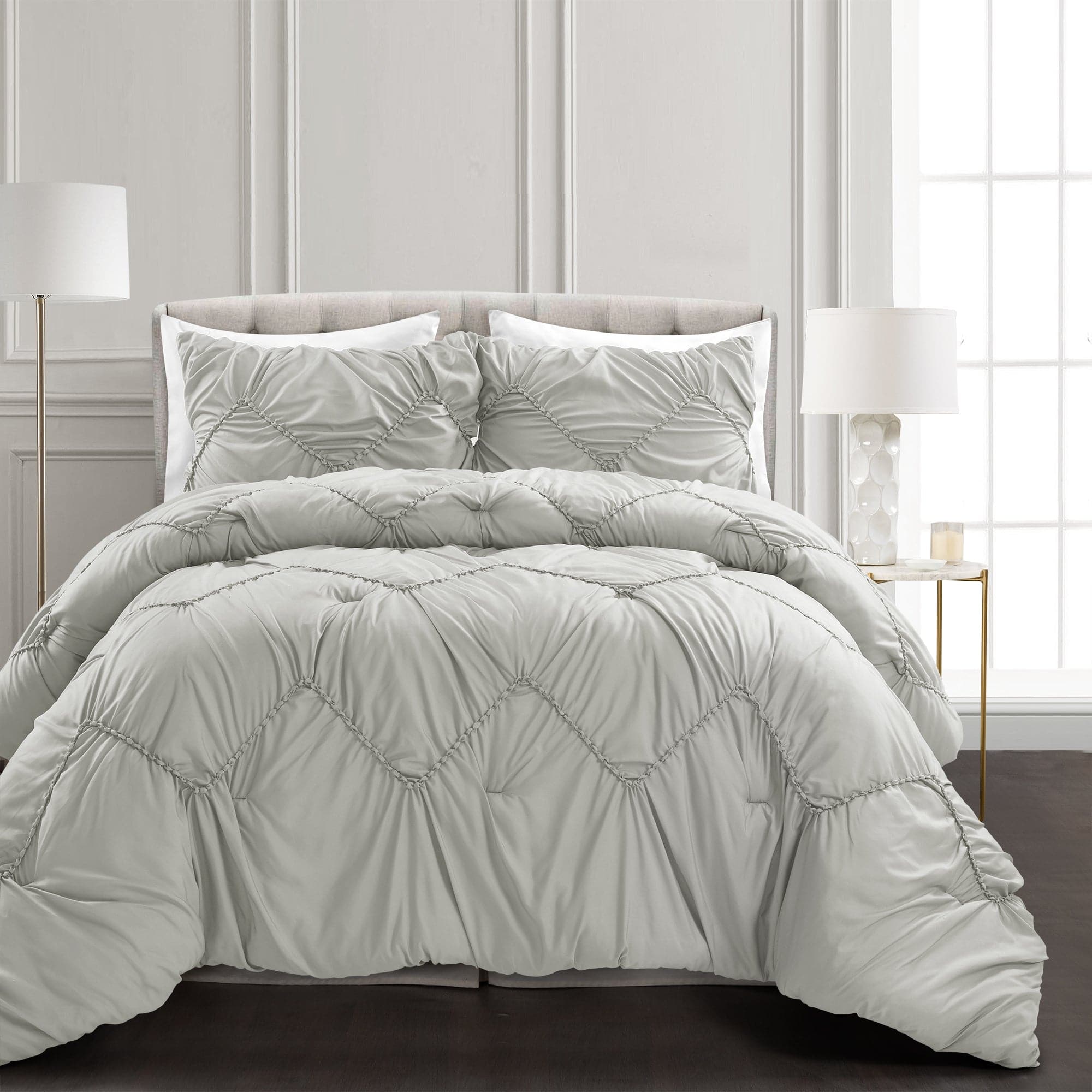 Ruched Chevron Comforter Set - Queen Size Bedding with Matching Pillowcases, Soft Microfiber Comforter for Cozy Bedroom Decor - Perfect for Master Bedroom, Guest Room & Dorm