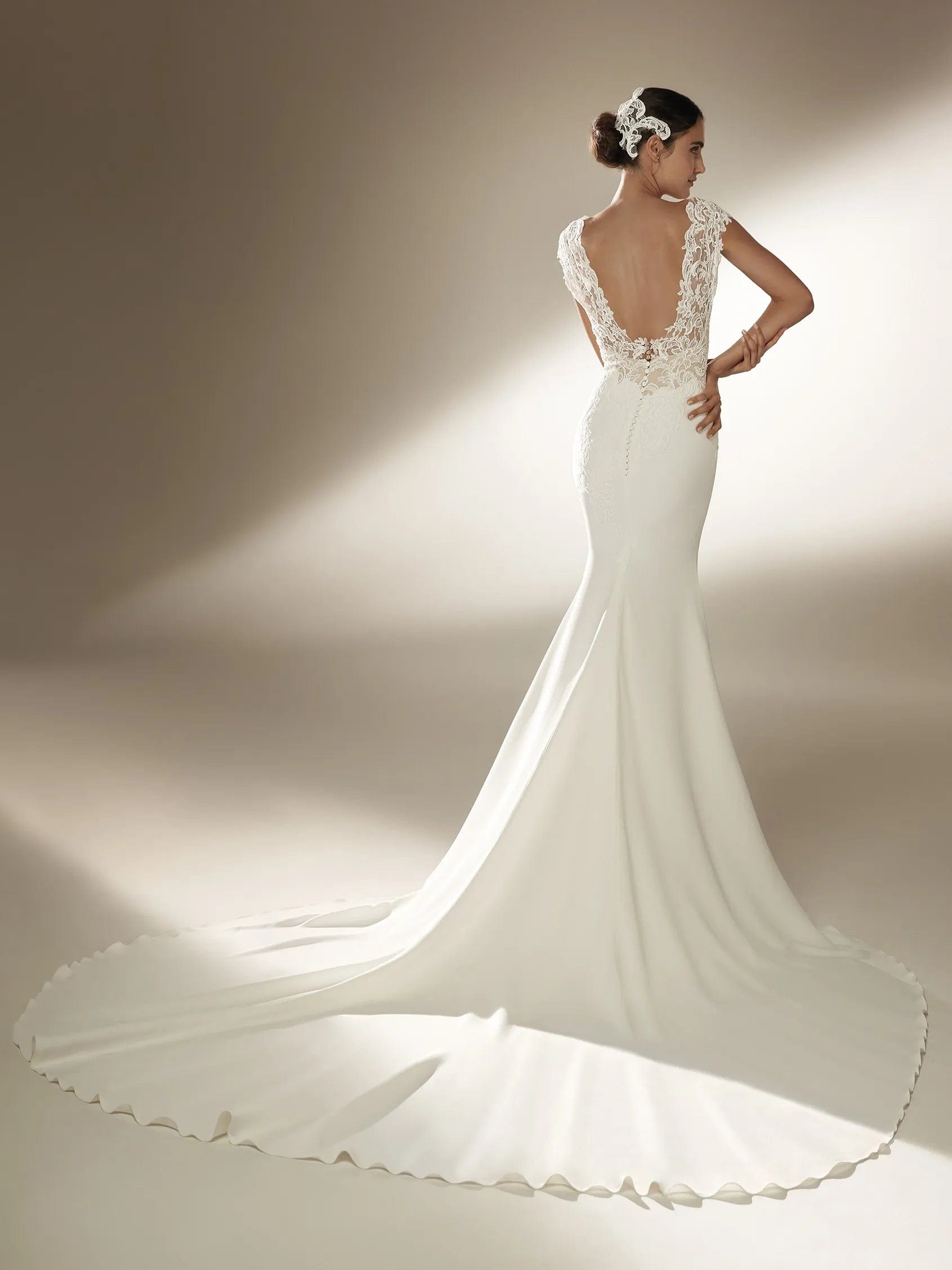 Atelier Pronovias Swanson Wedding Dress - Size 12 | Elegant Bridal Gown for Church Ceremony & Formal Reception