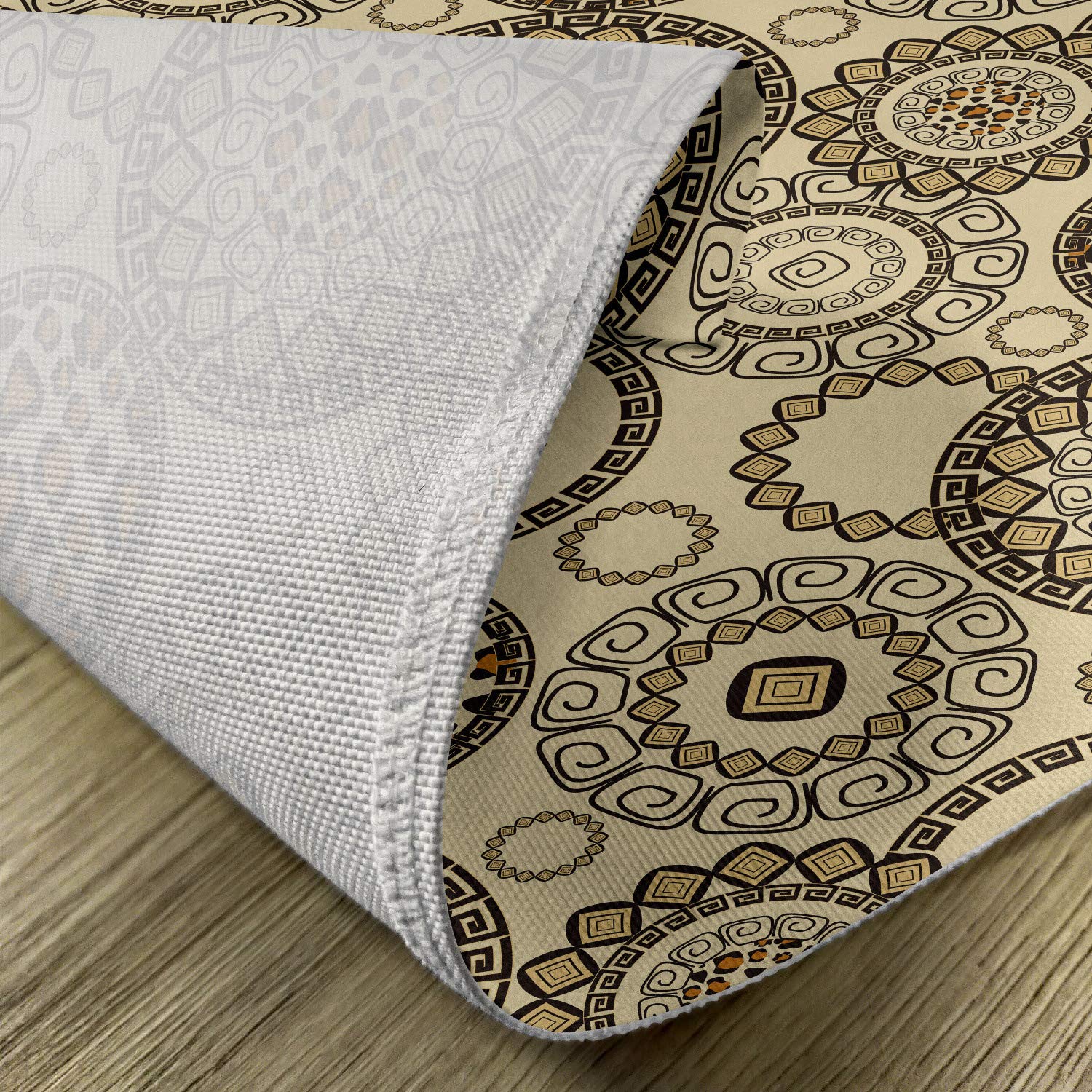Ambesonne 4-Pack Animal Print Placemats - Cheetah Savannah Pattern in Neutral Brown/Beige, Washable Fabric Dining Table Mats for Home & Restaurant Use - Perfect for Dinner Parties, Daily Meals & Decorative Table Setting