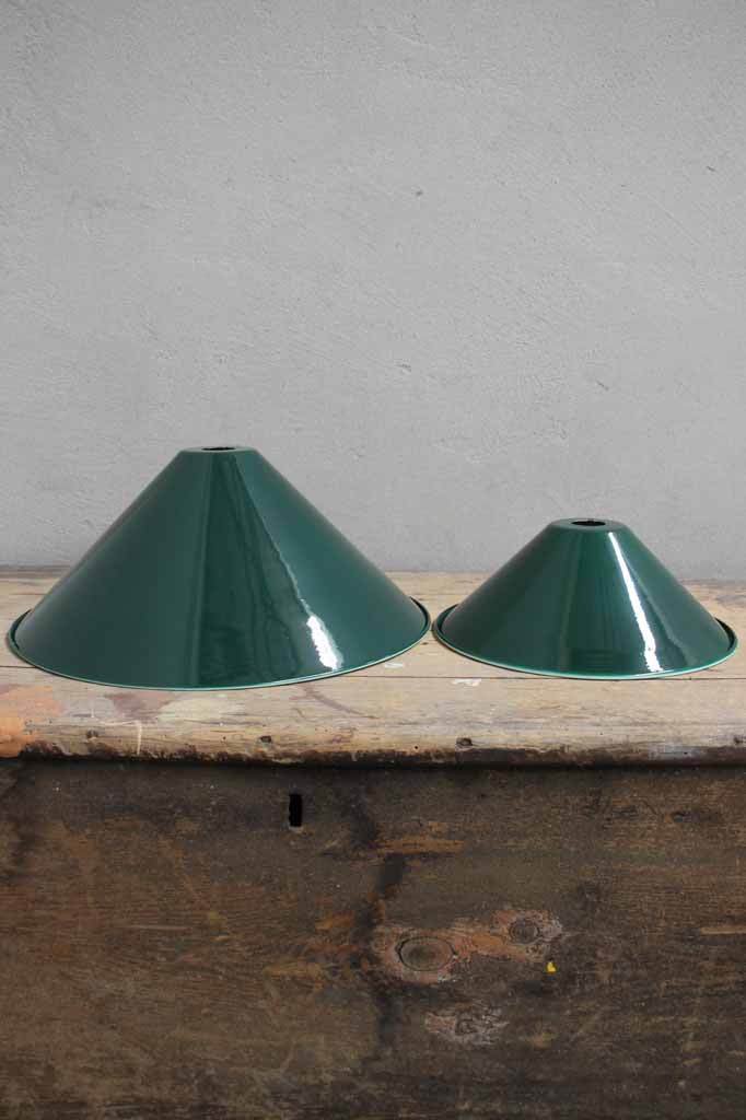 Modern Cone Ceiling Light Fixture - Sleek Minimalist Design for Living Room, Bedroom, or Office - Energy Efficient LED Lighting Solution
