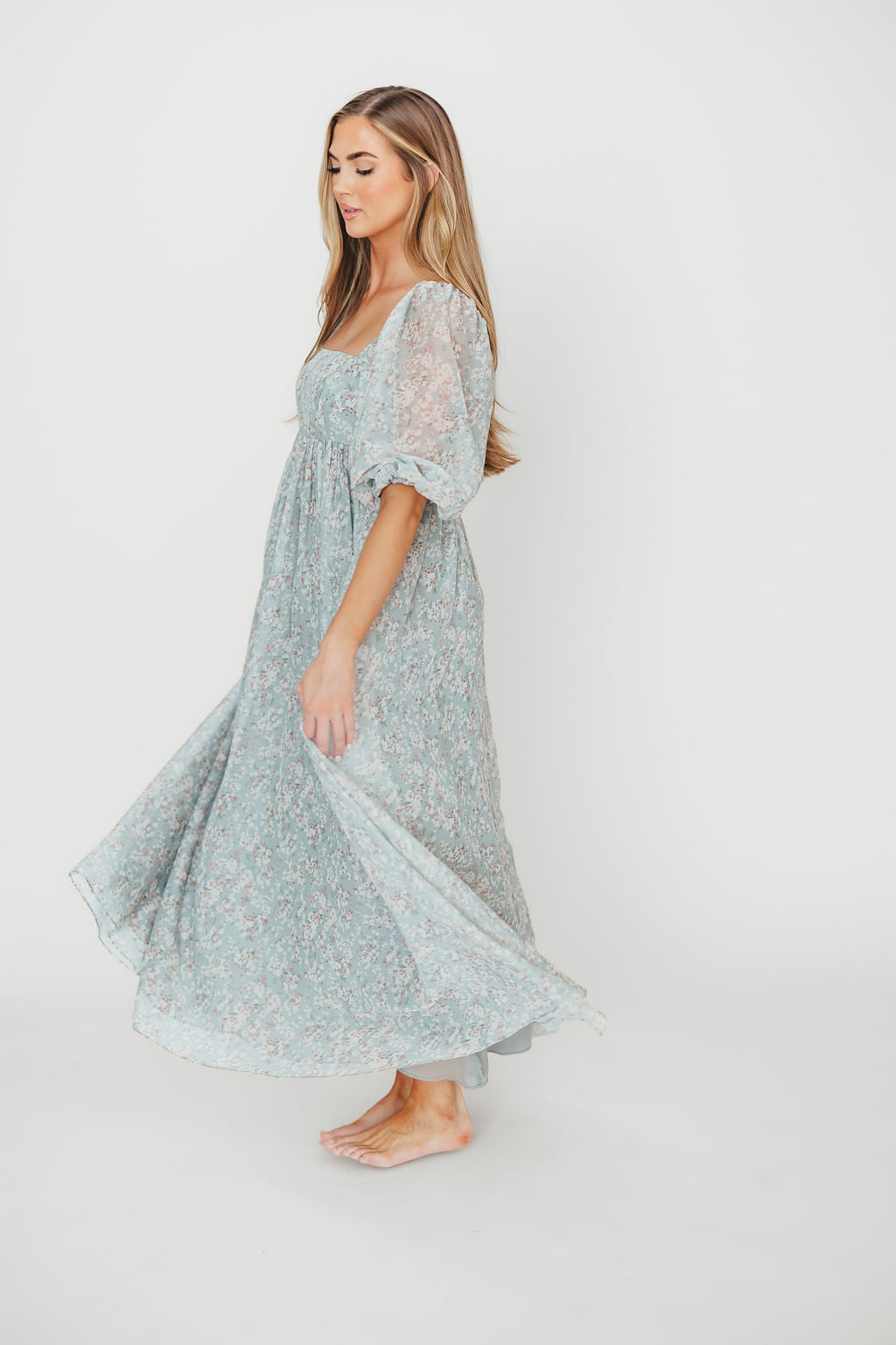 Elegant Sage Green Floral Smocked Maxi Dress for Women - Bump Friendly Maternity & Inclusive Sizing (S-3XL) - Perfect for Summer Weddings, Beach Vacations & Casual Outings